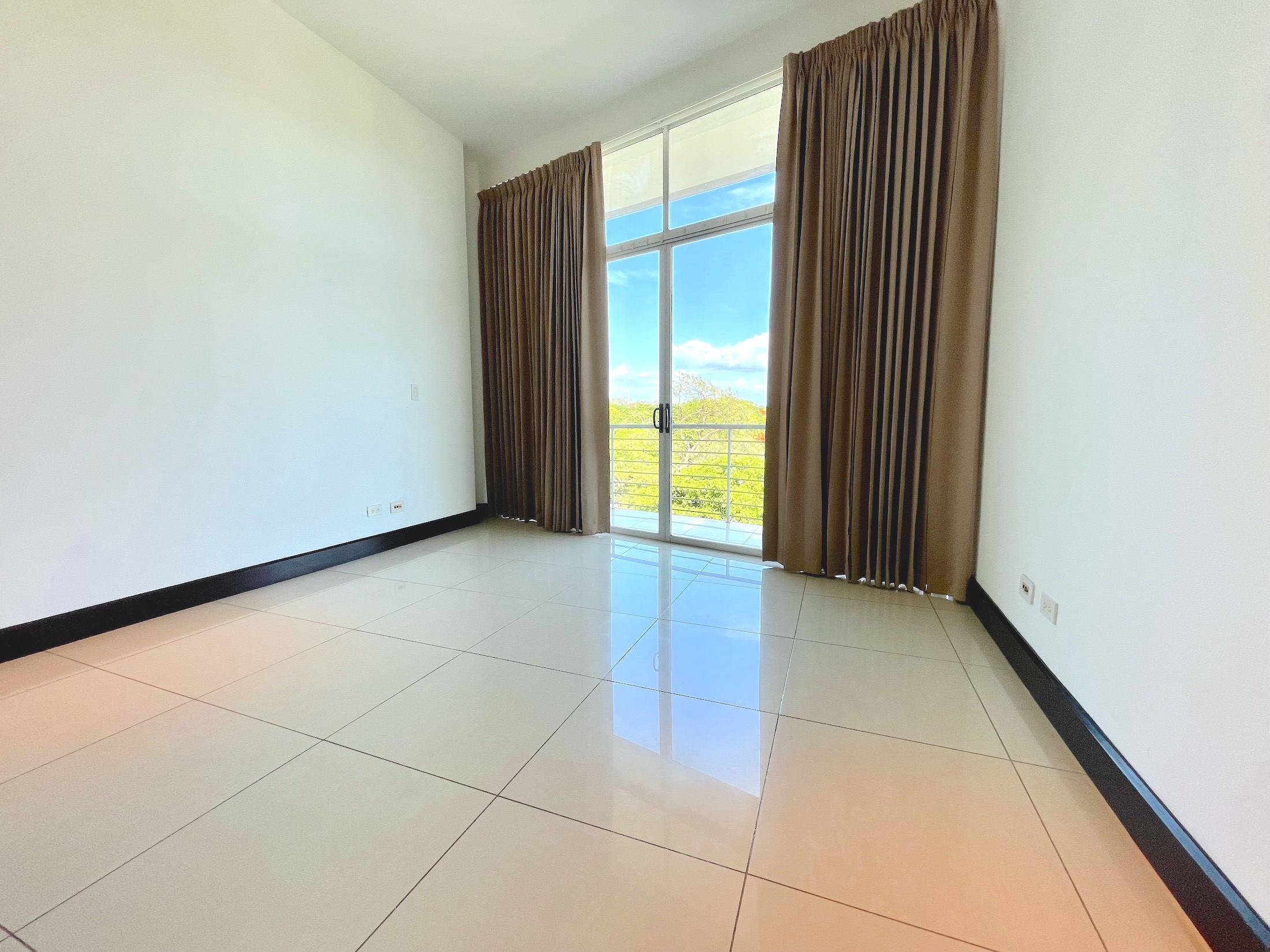 2 bed Condo For Sale in Tamarindo, Guanacaste - thumb 6