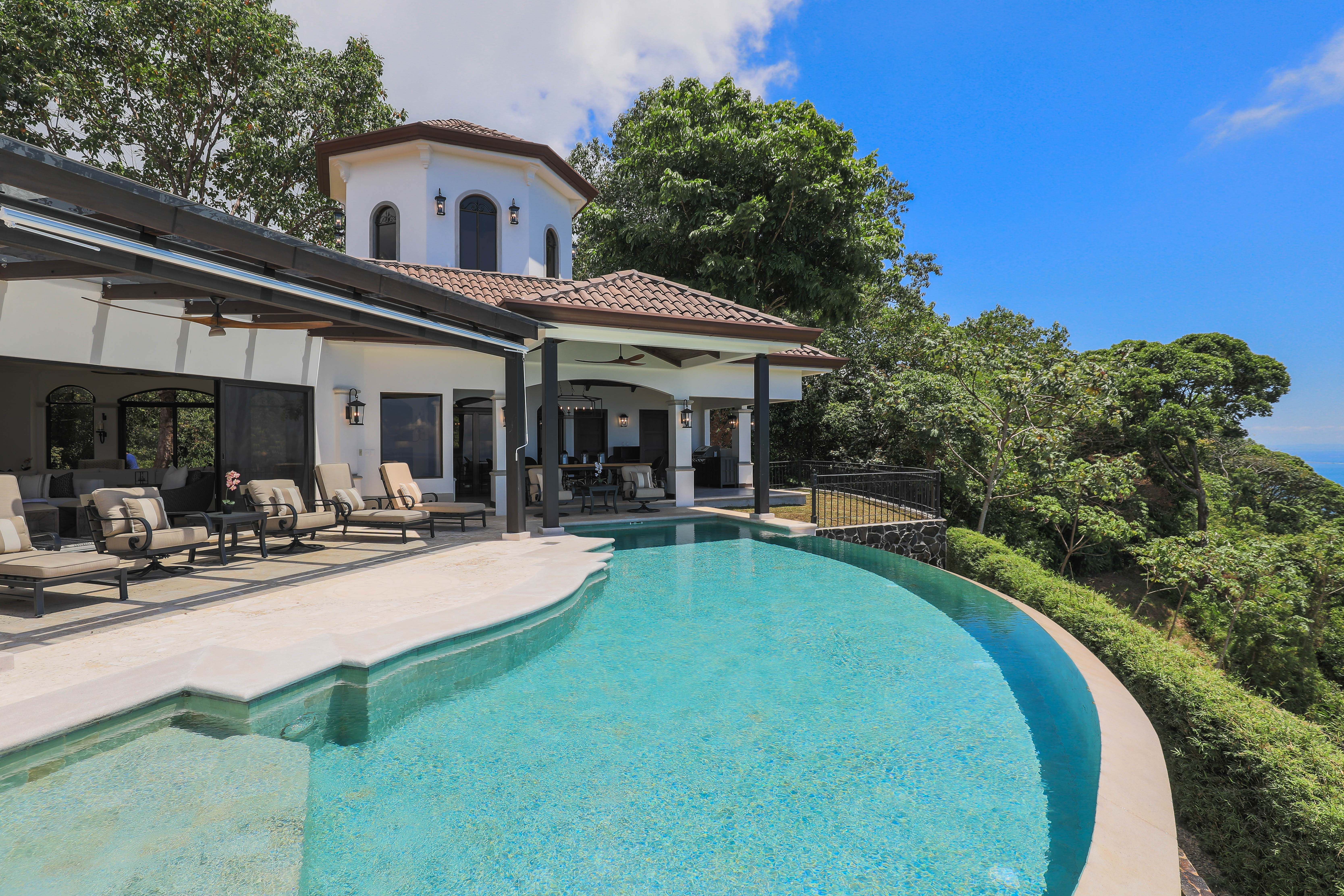 13 bed Hotel / Leisure For Sale in Dominical, Puntarenas - thumb 27