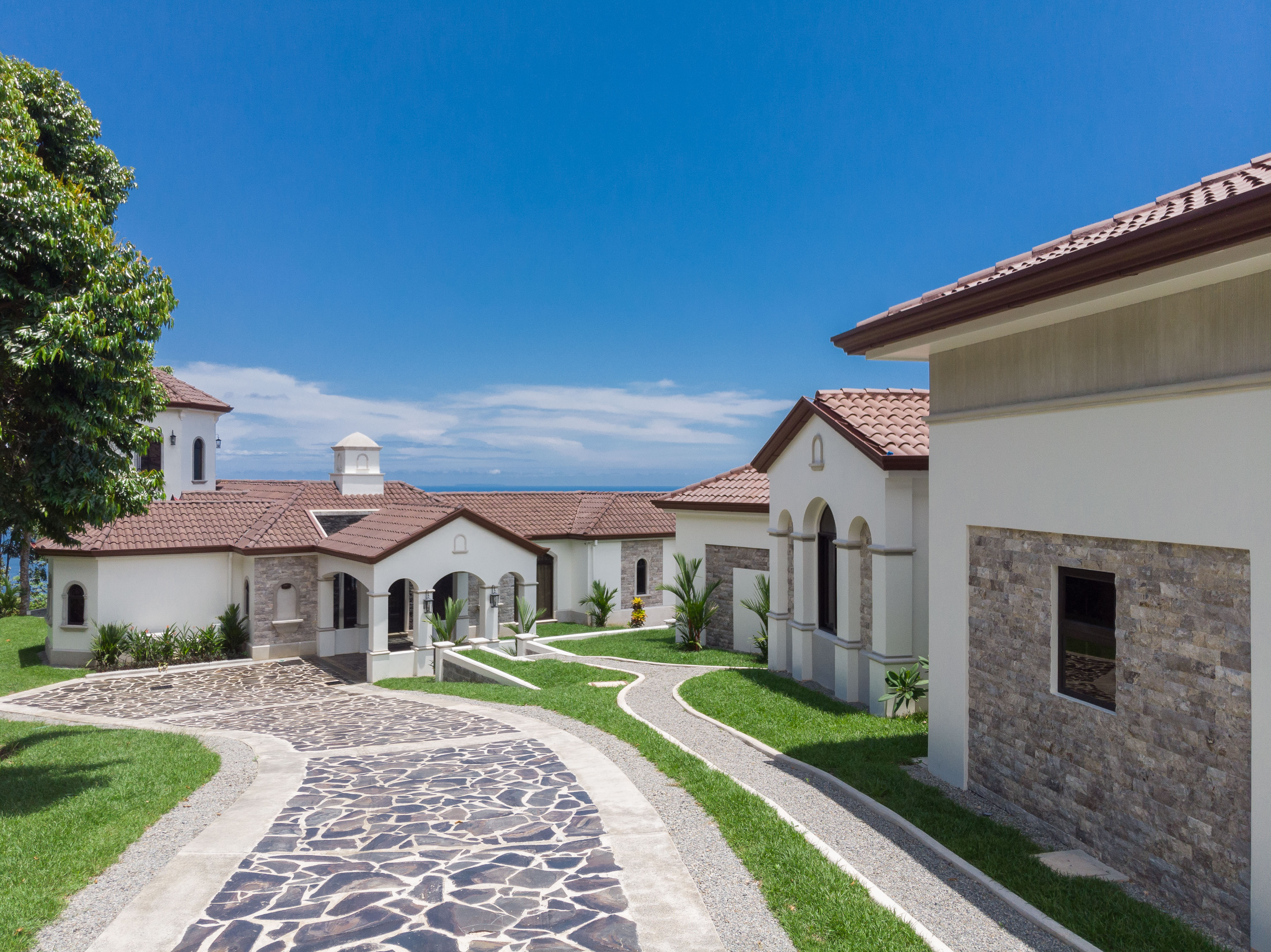 13 bed Hotel / Leisure For Sale in Dominical, Puntarenas - thumb 5