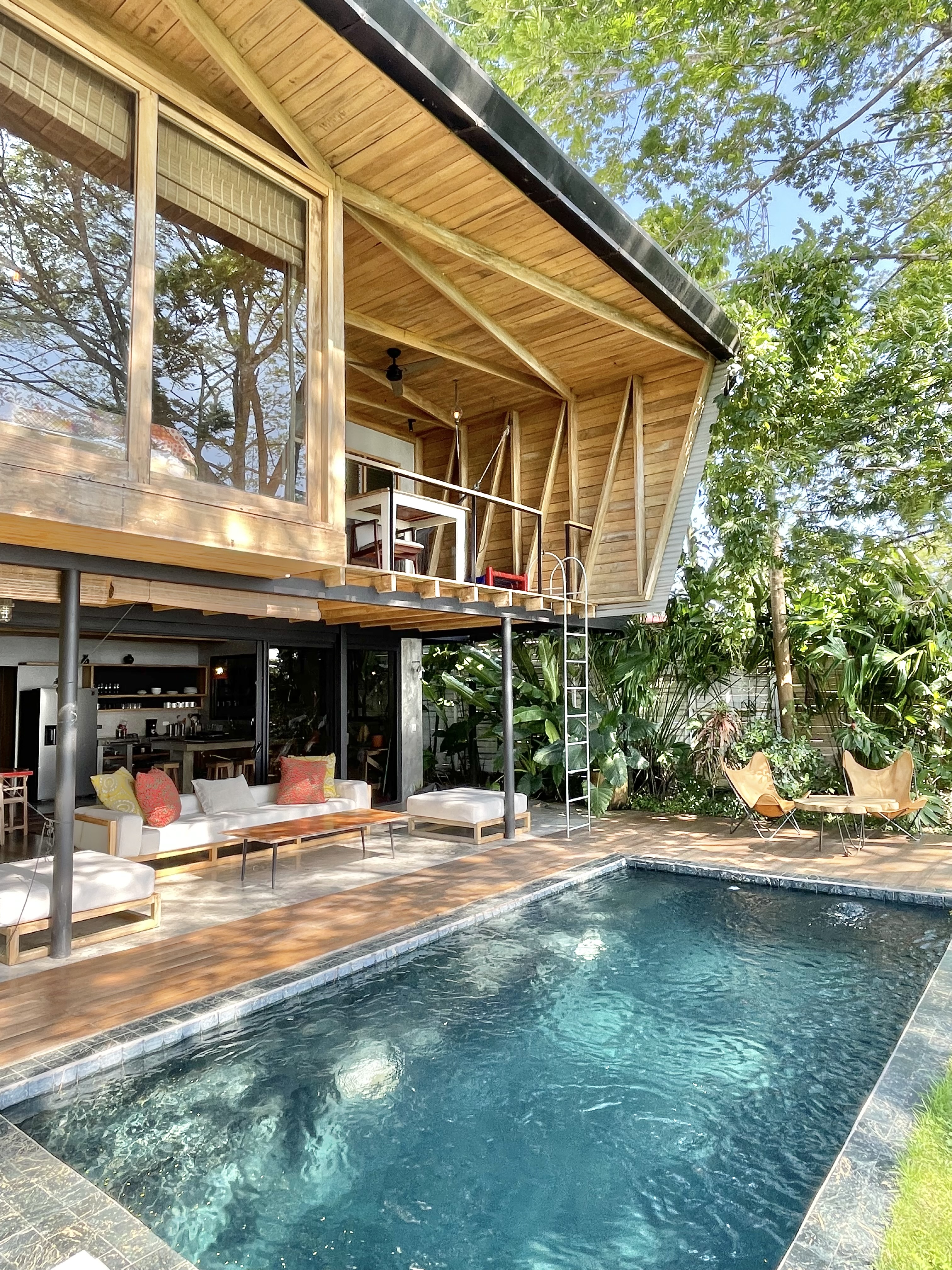 4 bed Single Family Homes For Sale in Santa Teresa, Puntarenas - thumb 20