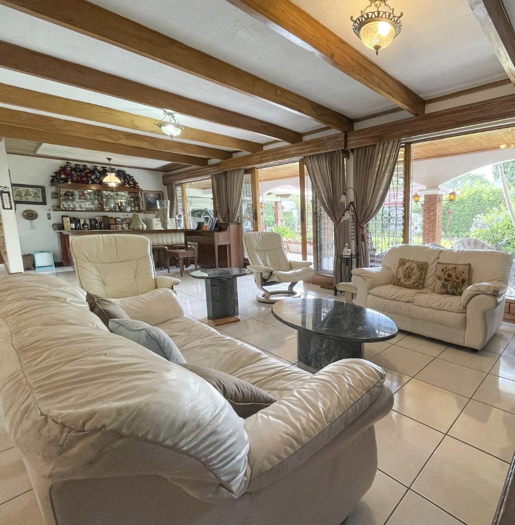 5 bed Single Family Homes For Sale in Bello Horizonte, San Jose - thumb 10