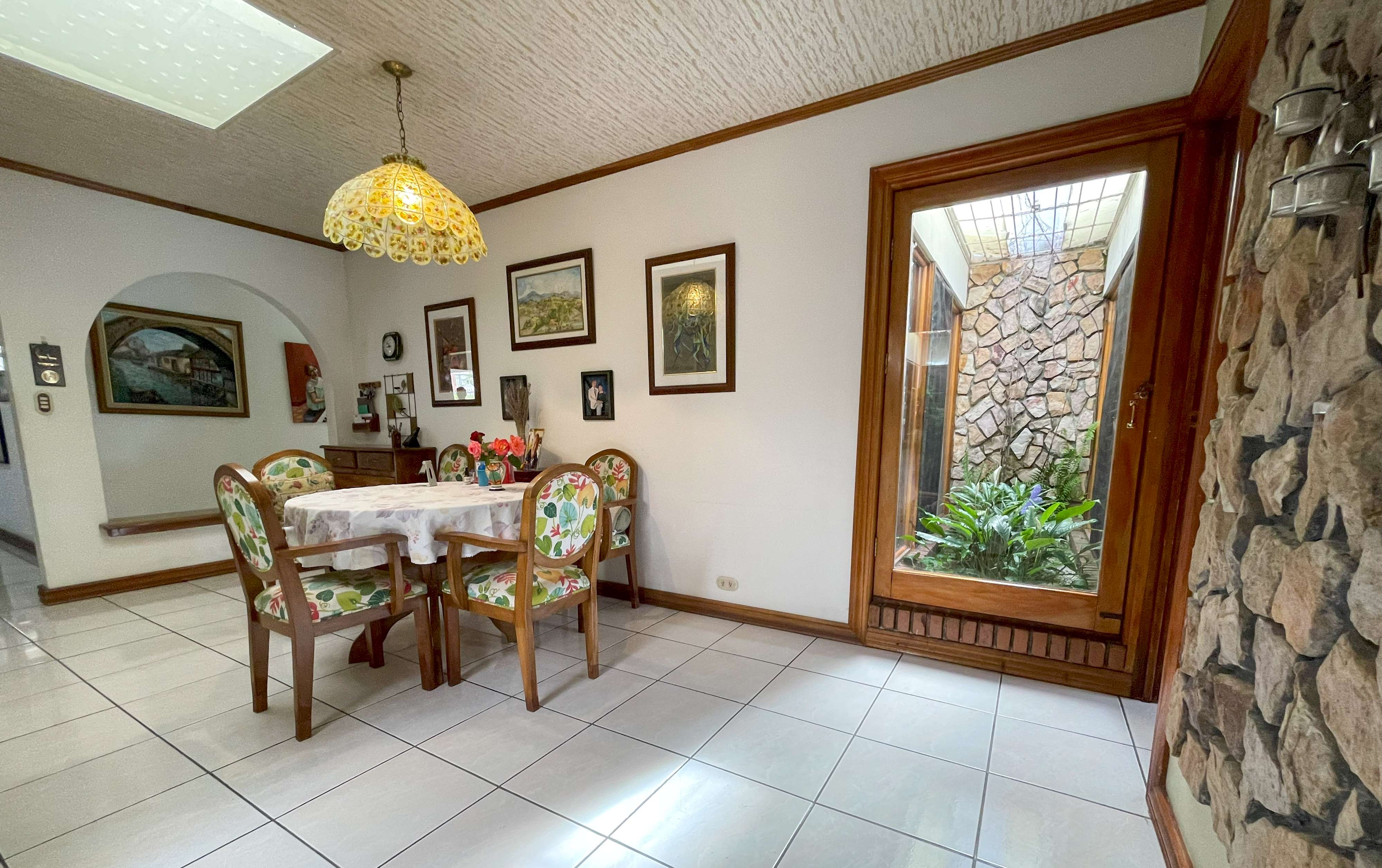 5 bed Single Family Homes For Sale in Bello Horizonte, San Jose - thumb 14