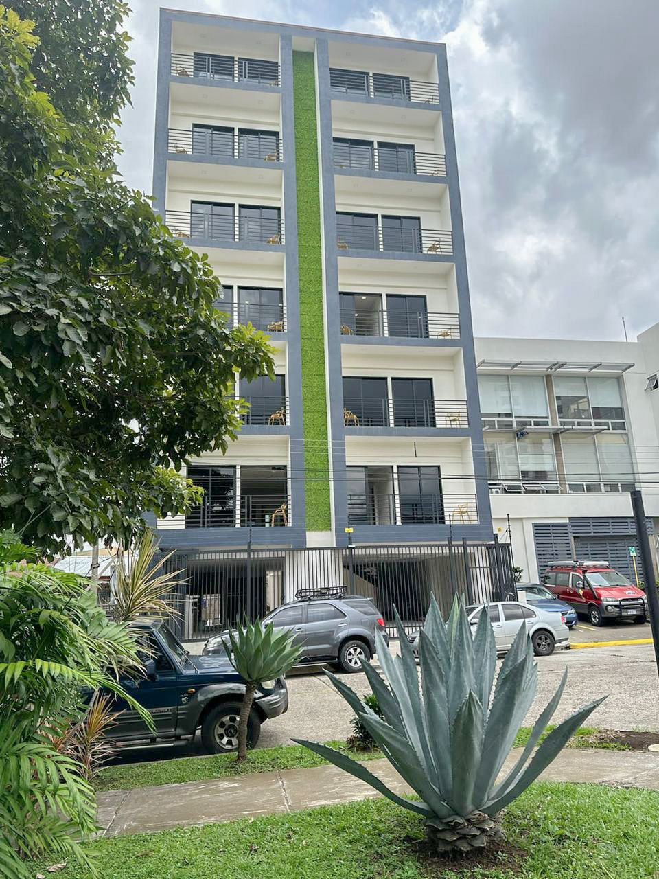 18 bed Commercial For Sale in La Sabana, San Jose - thumb 1