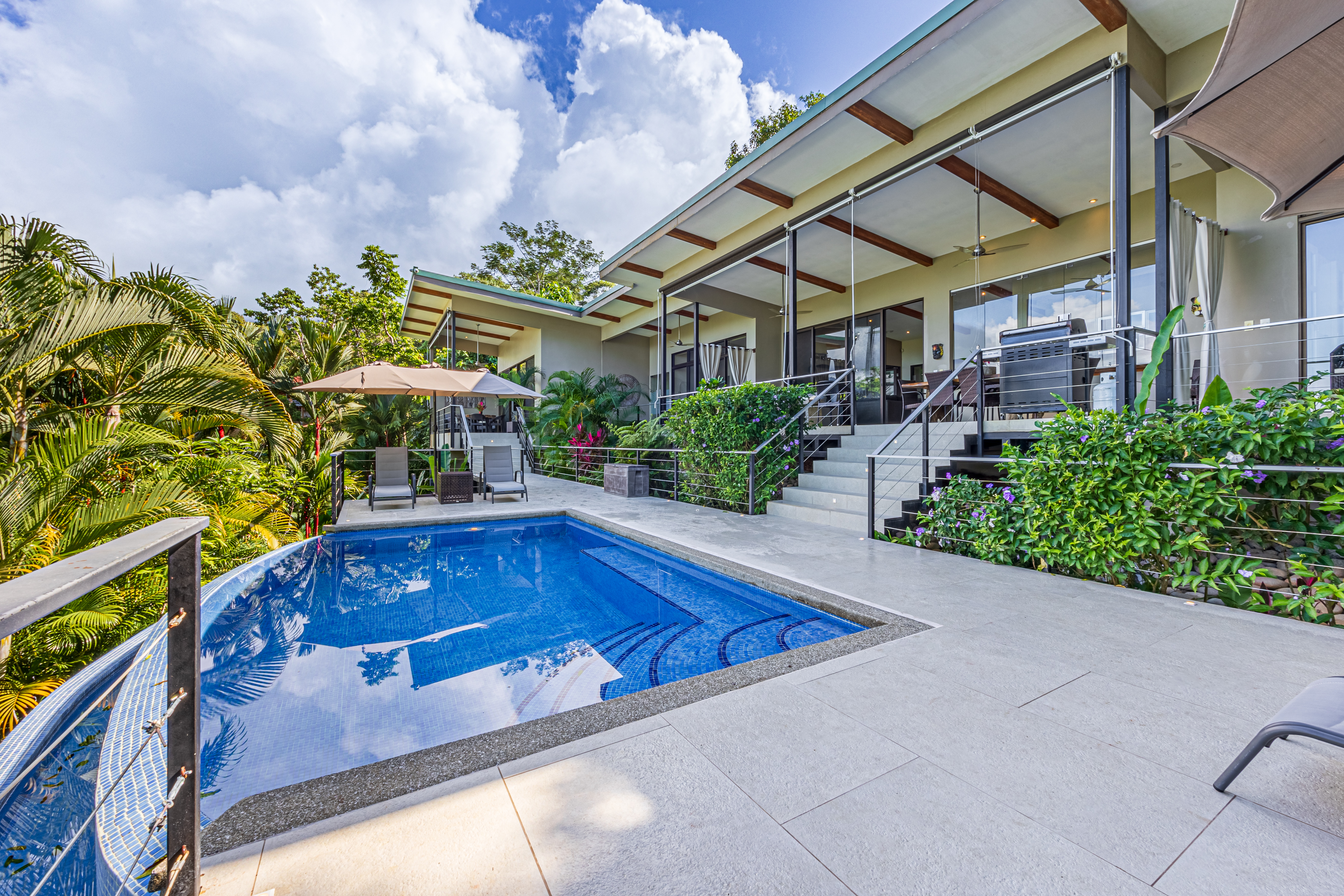 4 bed Single Family Homes For Sale in Uvita, Puntarenas - thumb 2