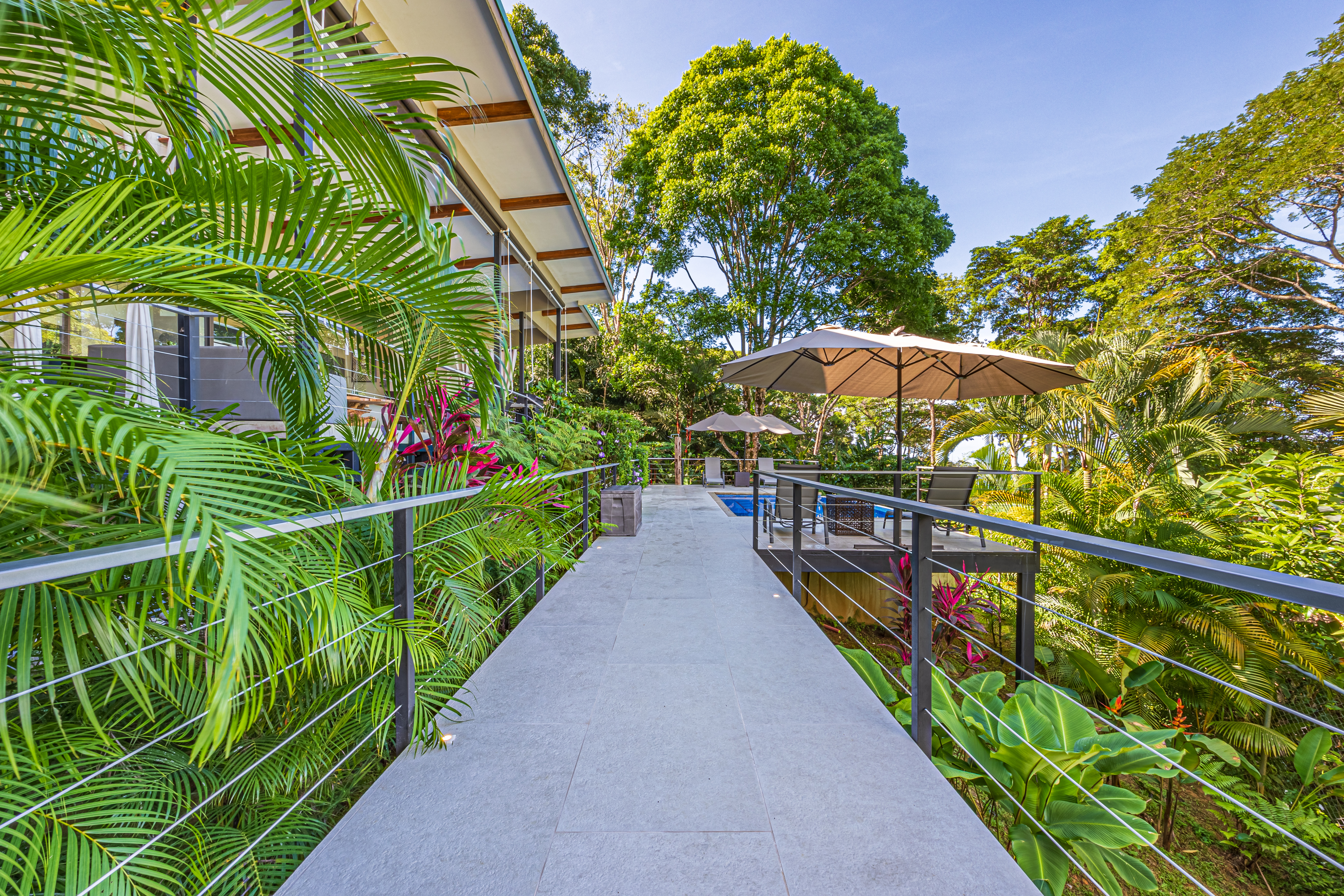 4 bed Single Family Homes For Sale in Uvita, Puntarenas - thumb 8