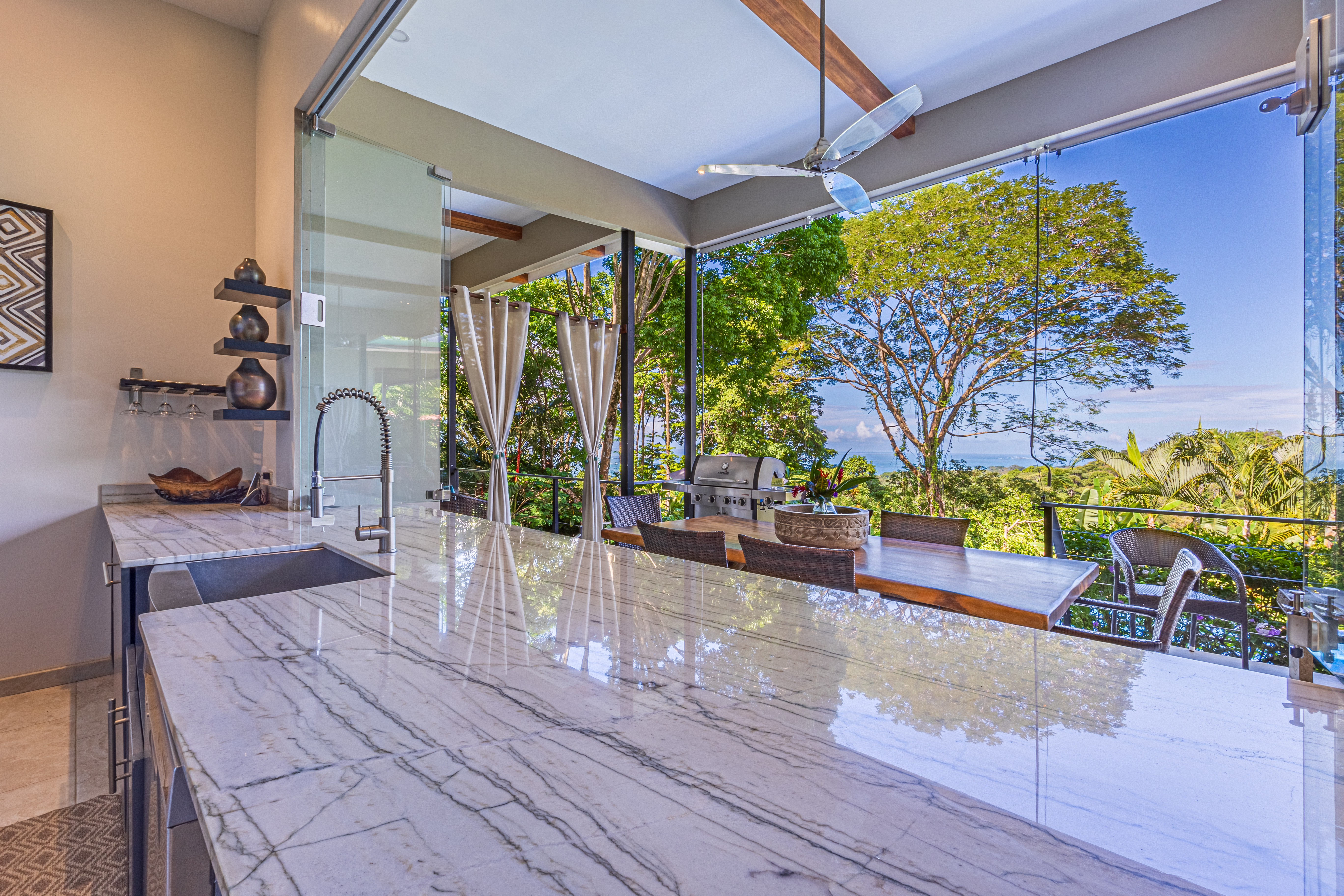 4 bed Single Family Homes For Sale in Uvita, Puntarenas - thumb 7