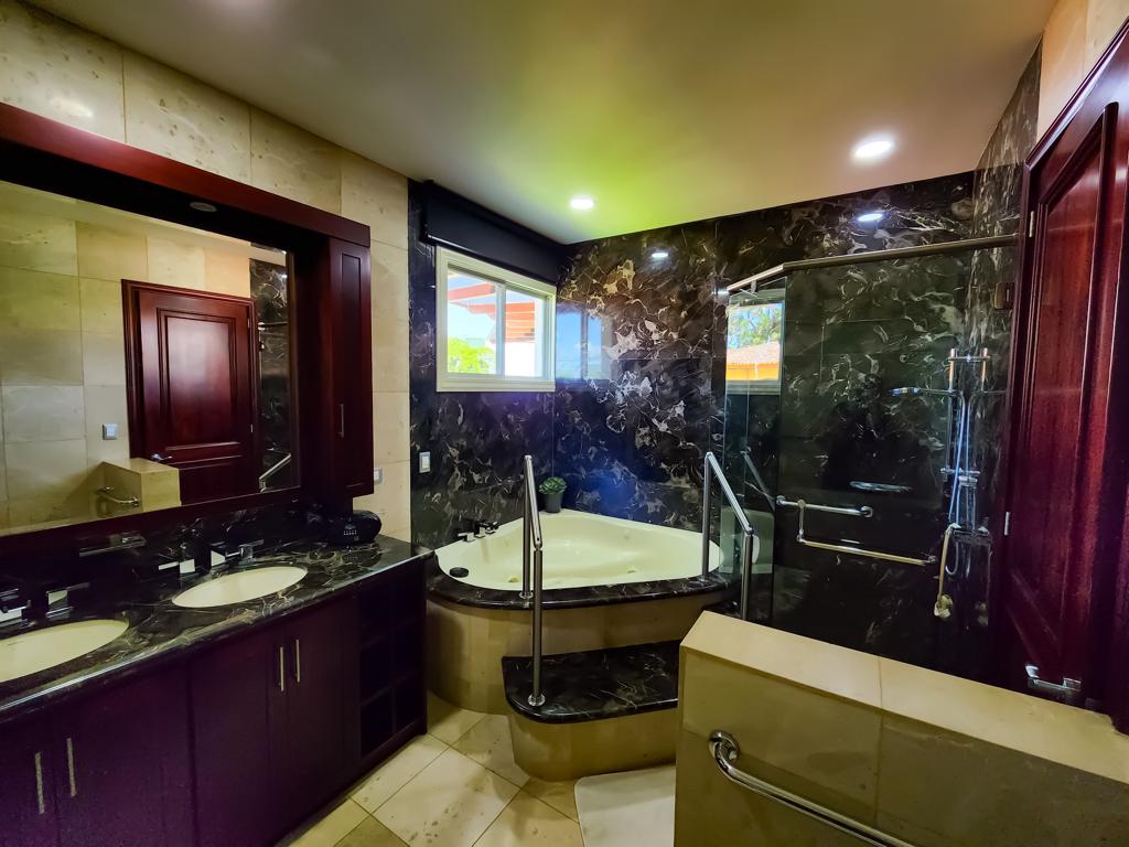 6 bed Condo For Sale in Curridabat, San Jose - thumb 24