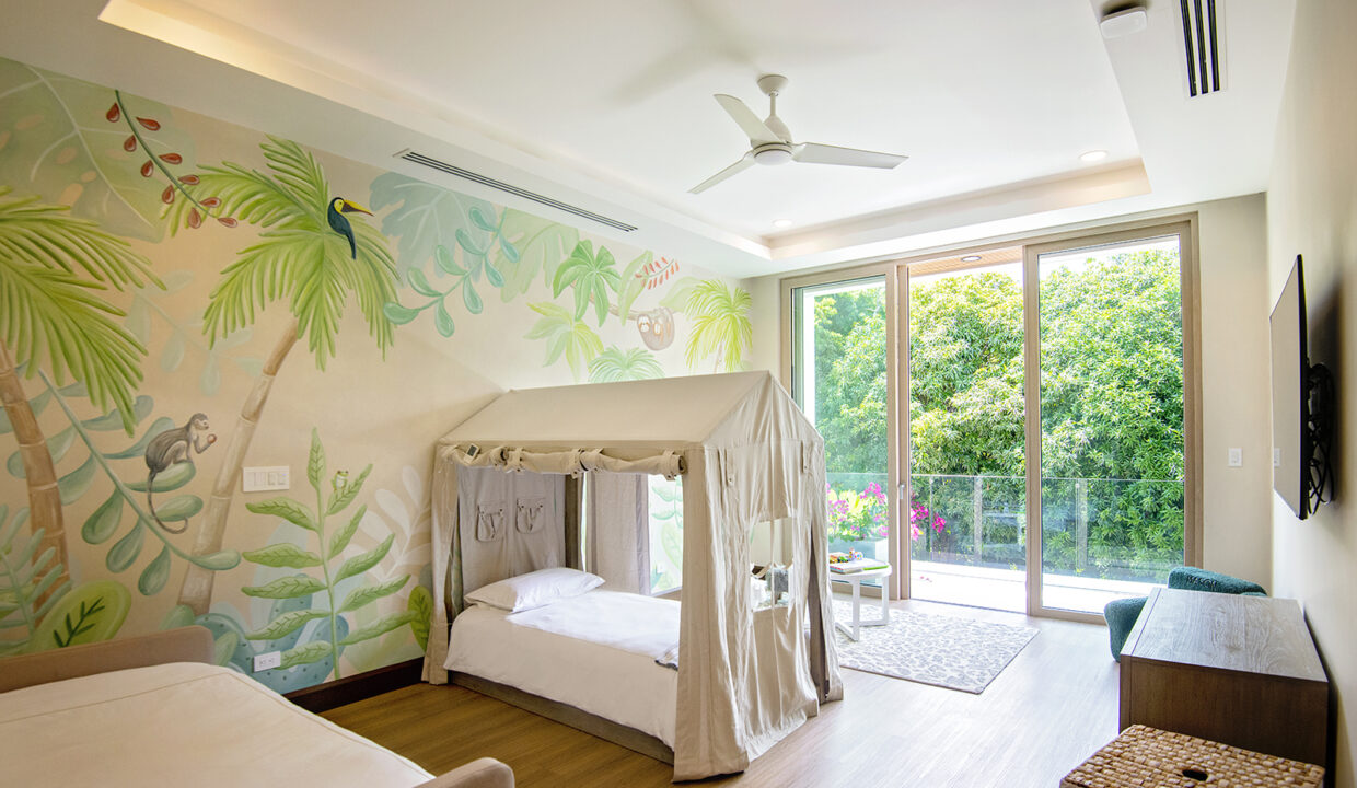 5 bed Single Family Homes For Sale in Los Suenos, Puntarenas - thumb 14