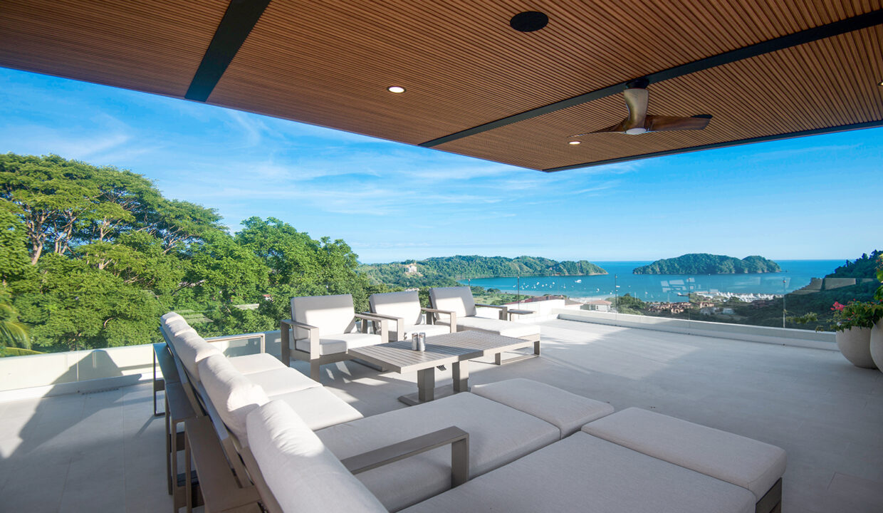 5 bed Single Family Homes For Sale in Los Suenos, Puntarenas - thumb 6