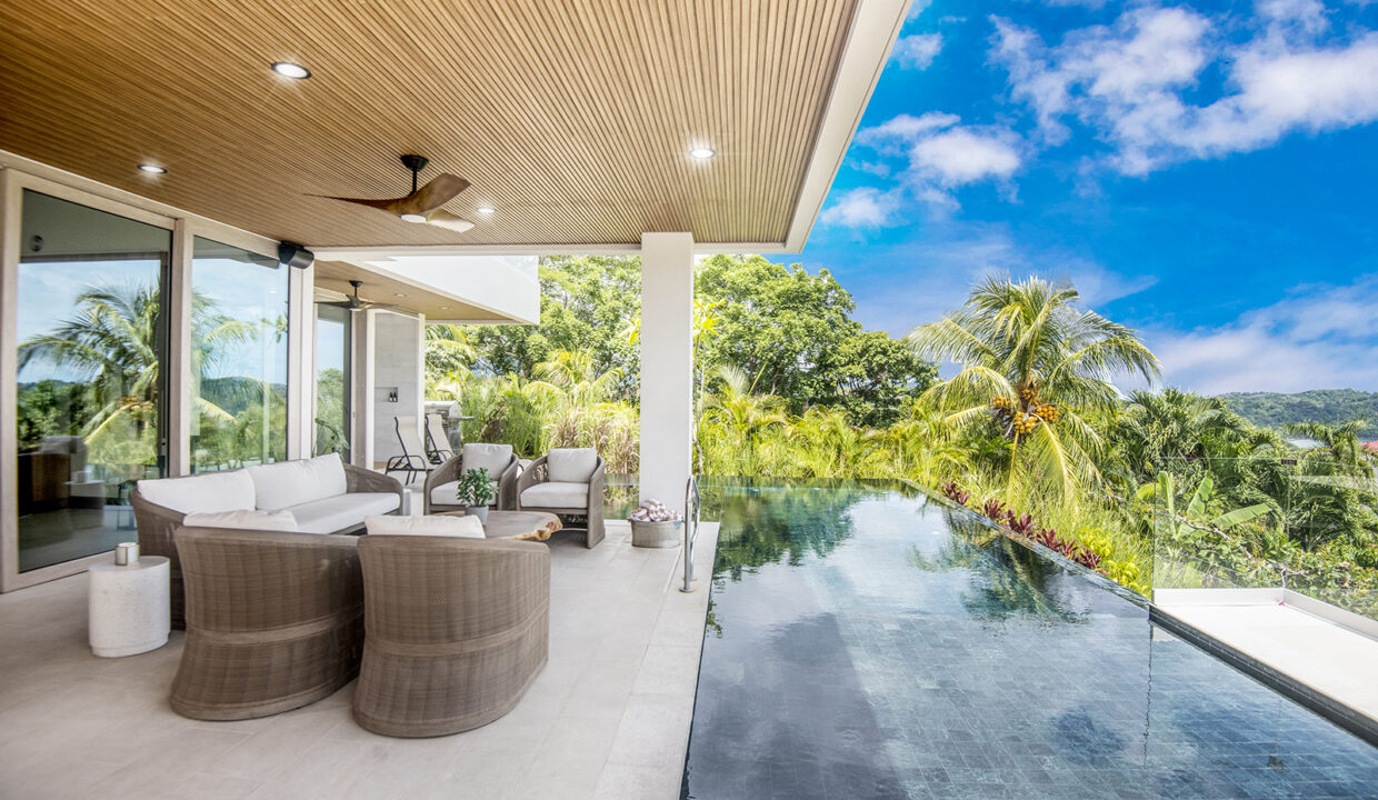 5 bed Single Family Homes For Sale in Los Suenos, Puntarenas - thumb 2