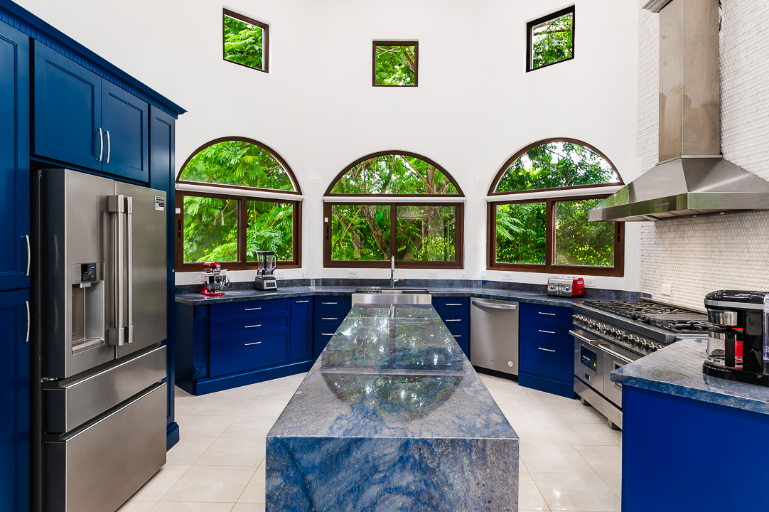 6 bed Single Family Homes For Sale in Playas Del Coco, Guanacaste - thumb 3