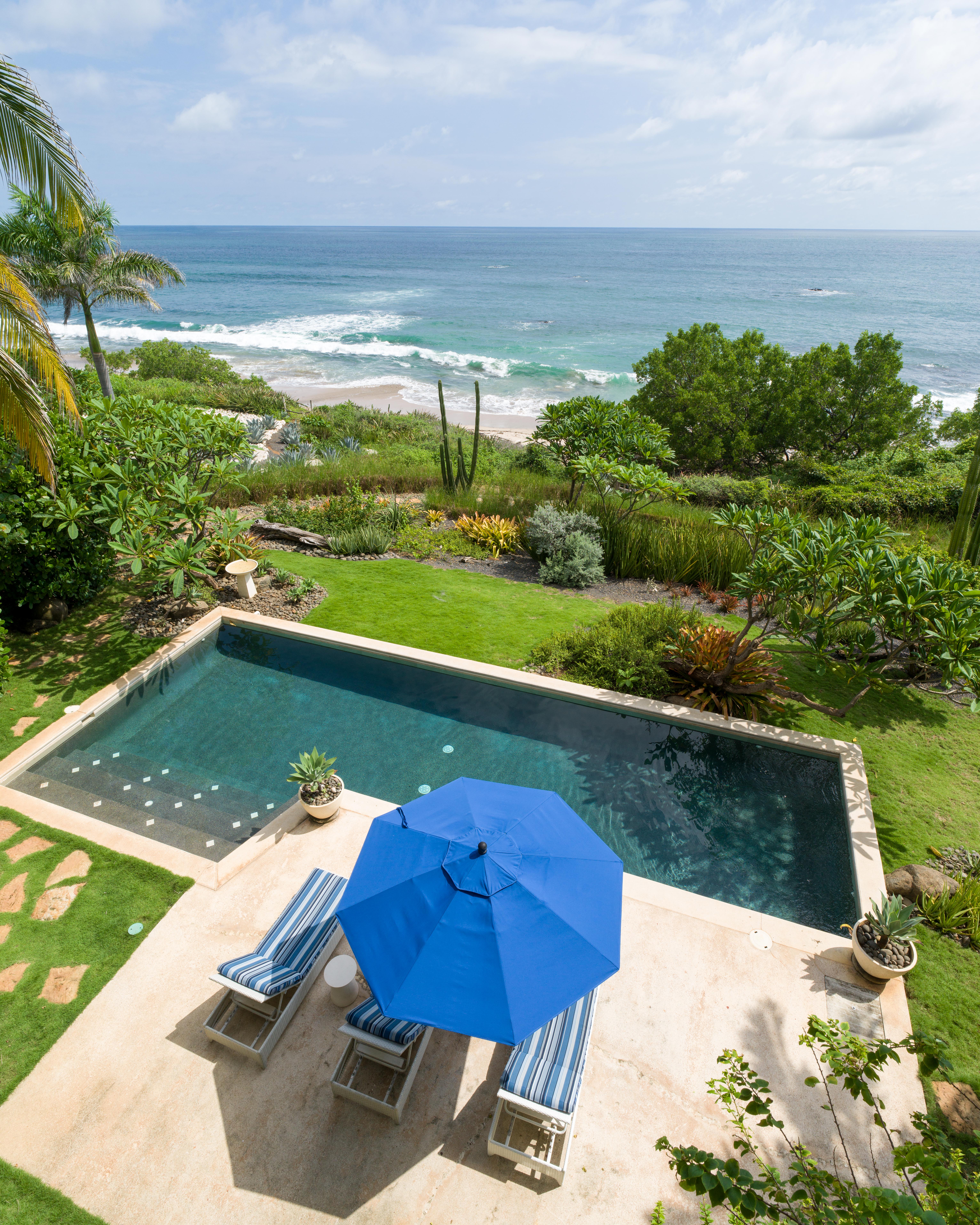 5 bed Single Family Homes For Sale in Playa Negra, Guanacaste - thumb 3