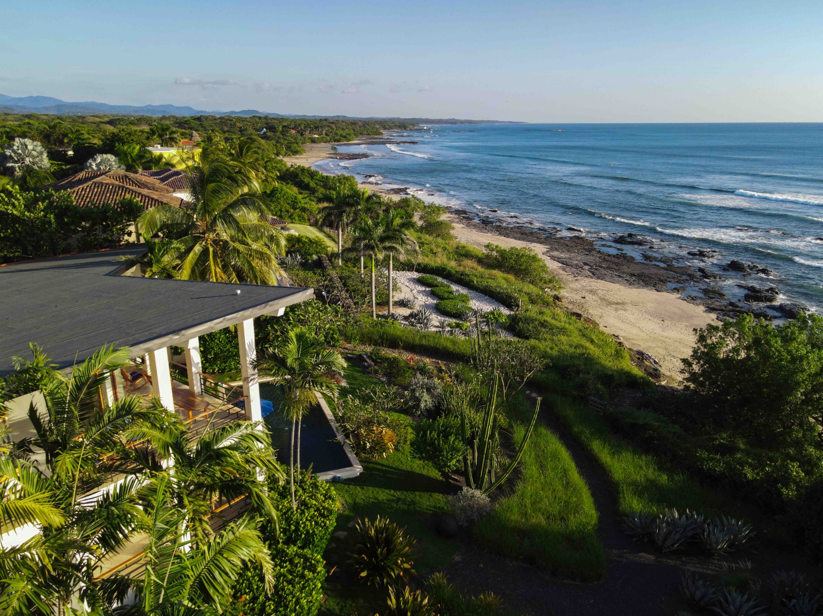 5 bed Single Family Homes For Sale in Playa Negra, Guanacaste - thumb 23