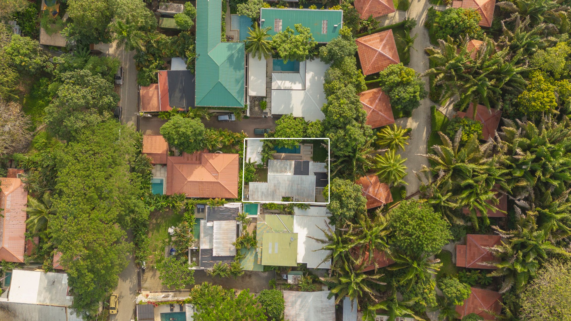 3 bed Single Family Homes For Sale in Santa Teresa, Puntarenas - thumb 18