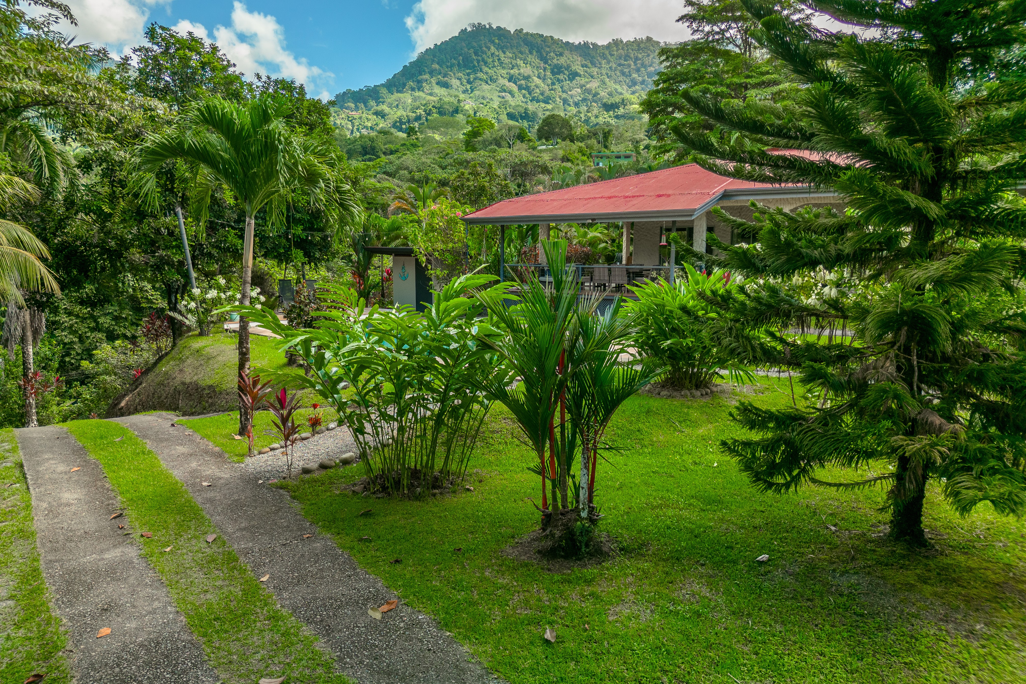 4 bed Single Family Homes For Sale in Ojochal, Puntarenas - thumb 21