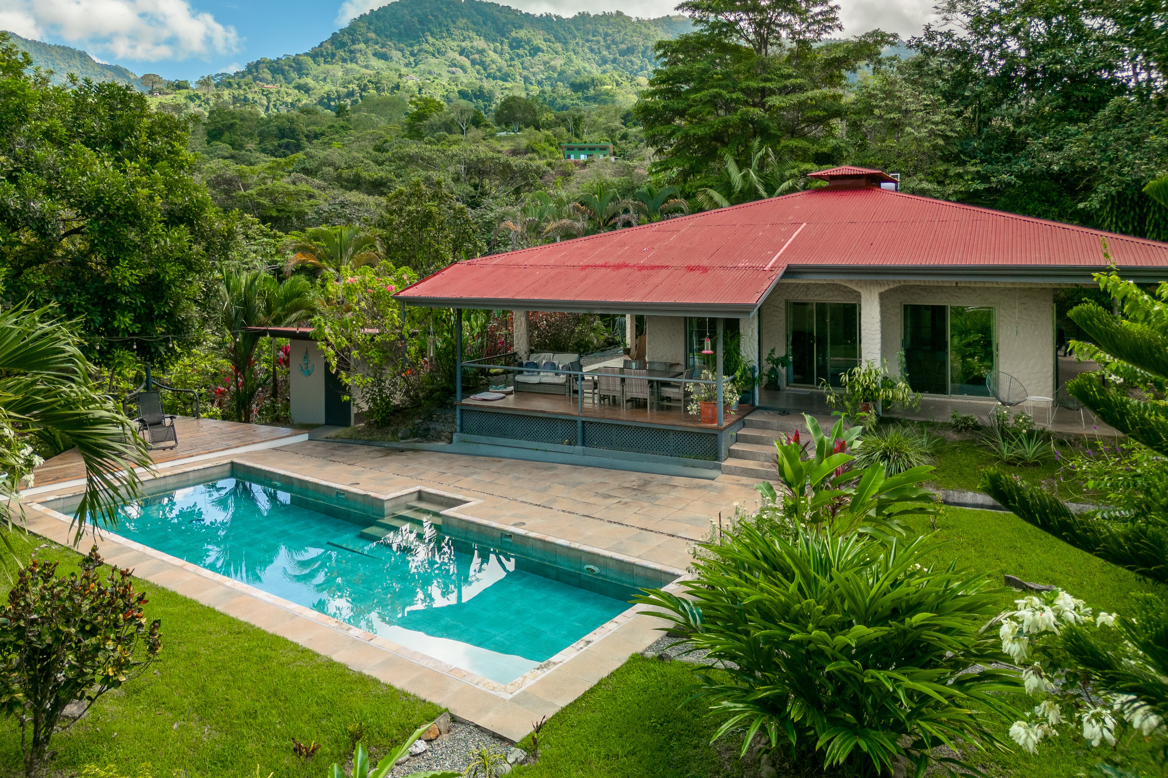 4 bed Single Family Homes For Sale in Ojochal, Puntarenas - thumb 1