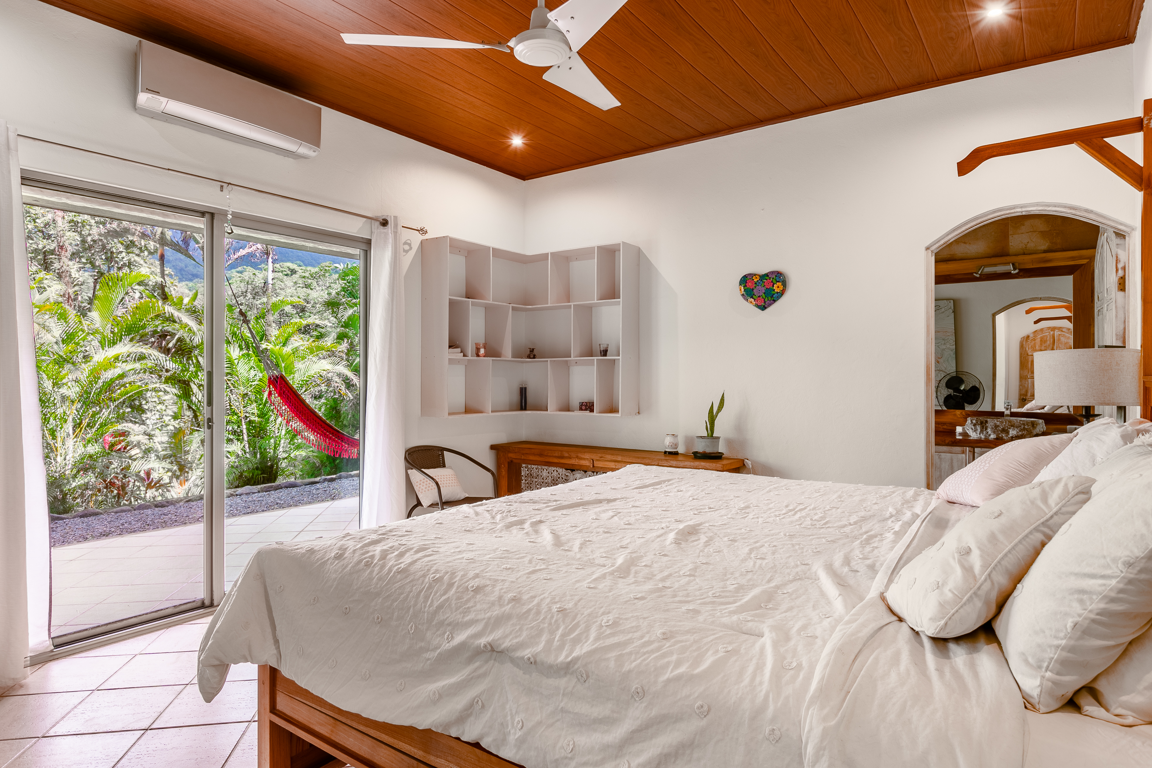 4 bed Single Family Homes For Sale in Ojochal, Puntarenas - thumb 8