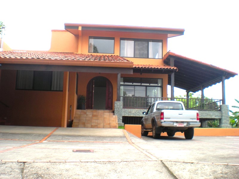 4 bed Single Family Homes For Rent in San Antonio De Escazu, San Jose - thumb 13