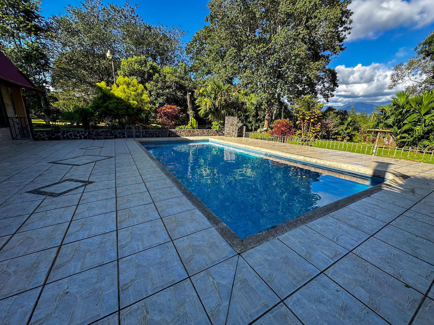 4 bed Single Family Homes For Sale in Perez Zeledon, San Jose - thumb 17