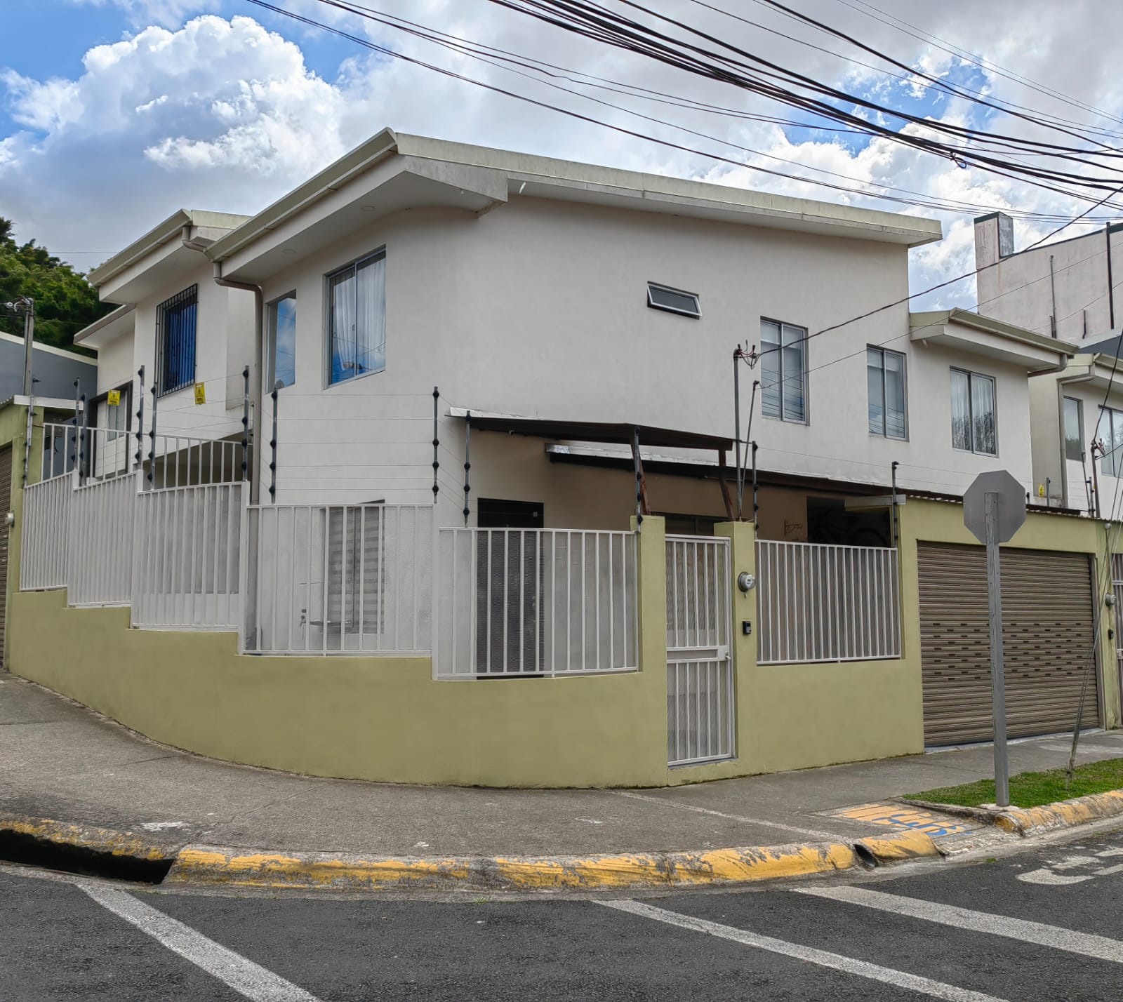 2 bed Single Family Homes For Sale in Granadilla, San Jose - thumb 2