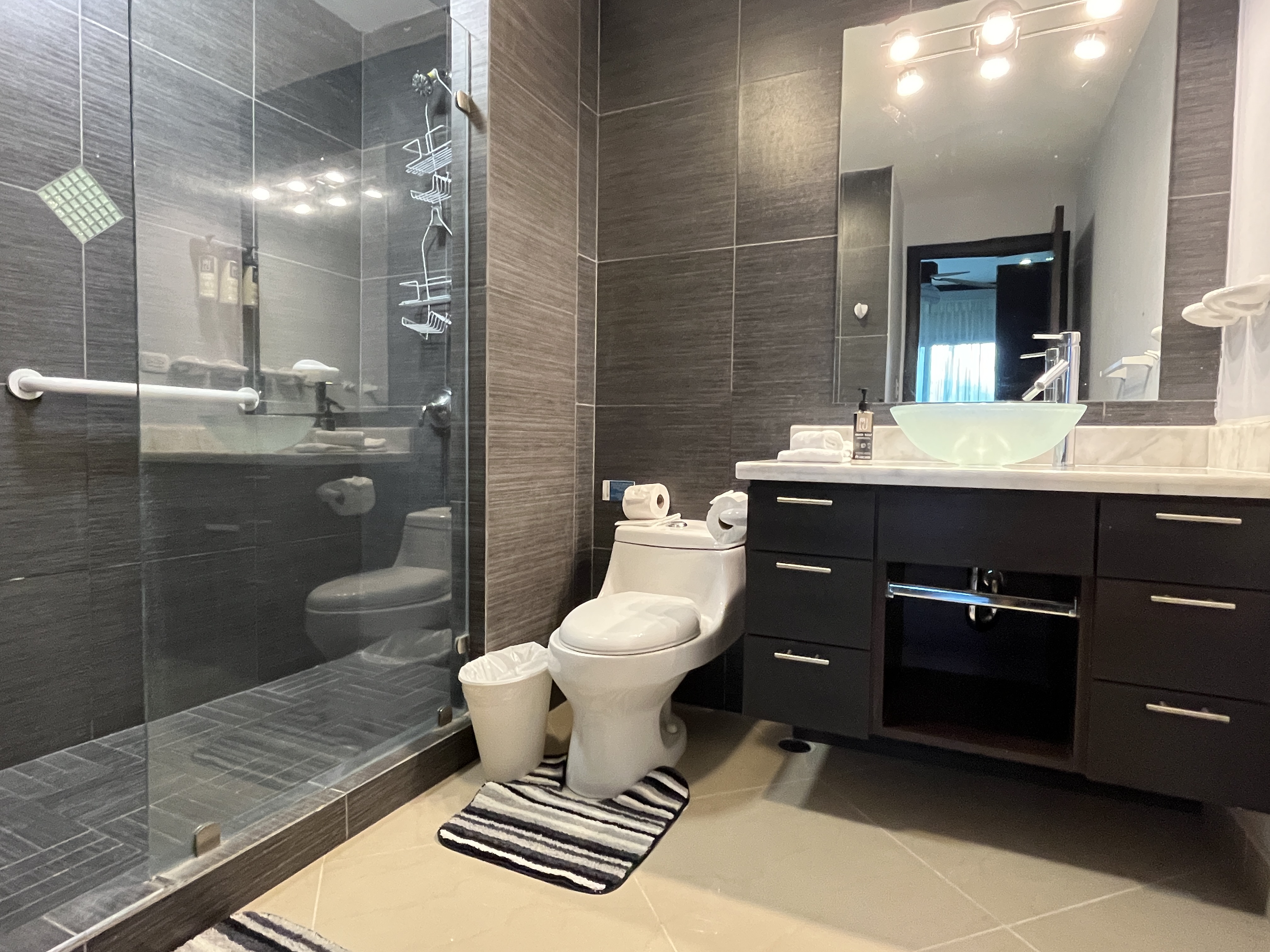 2 bed Condo For Sale in Jaco, Puntarenas - thumb 12