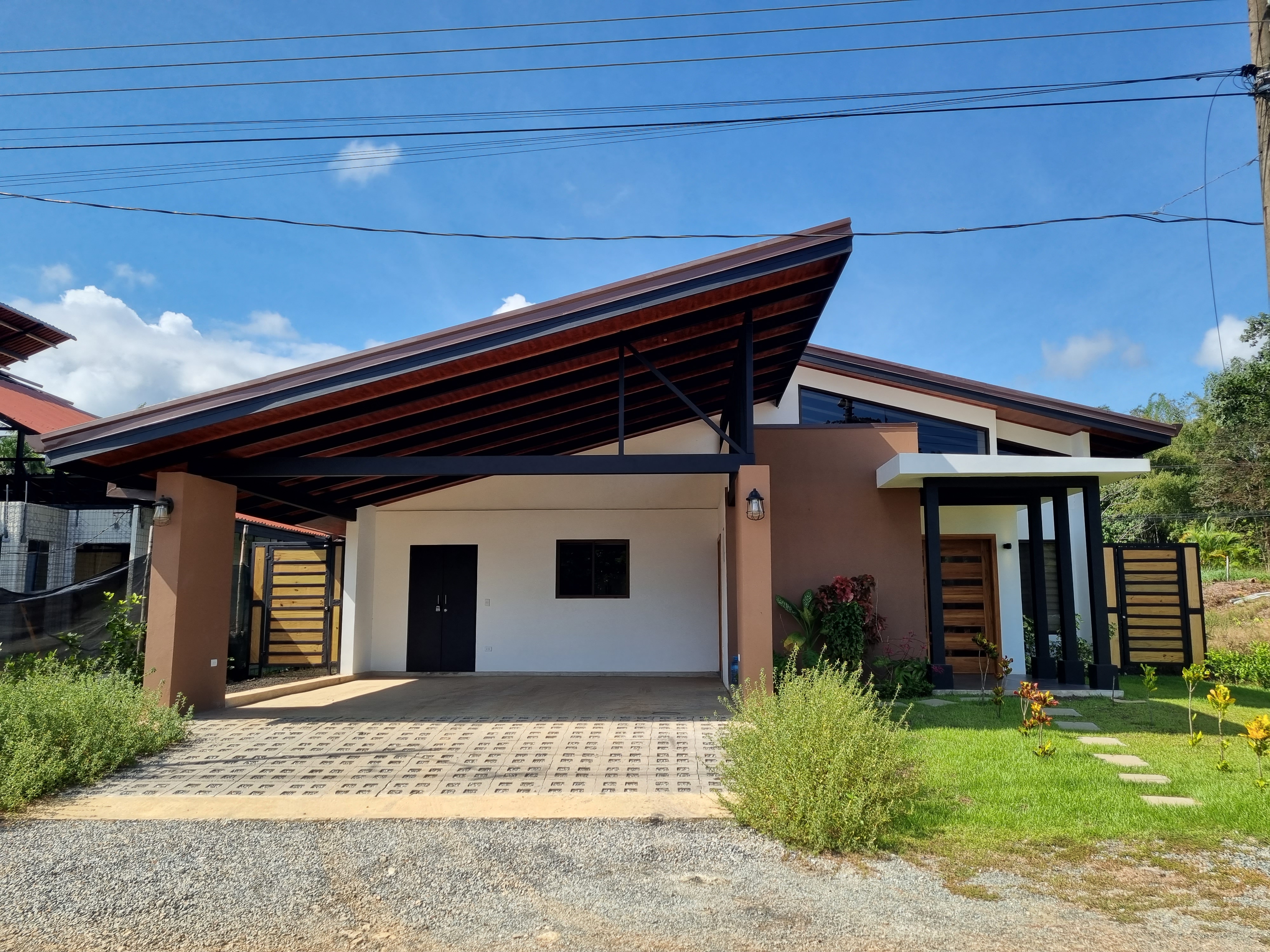 3 bed Single Family Homes For Sale in Uvita, Puntarenas - thumb 1