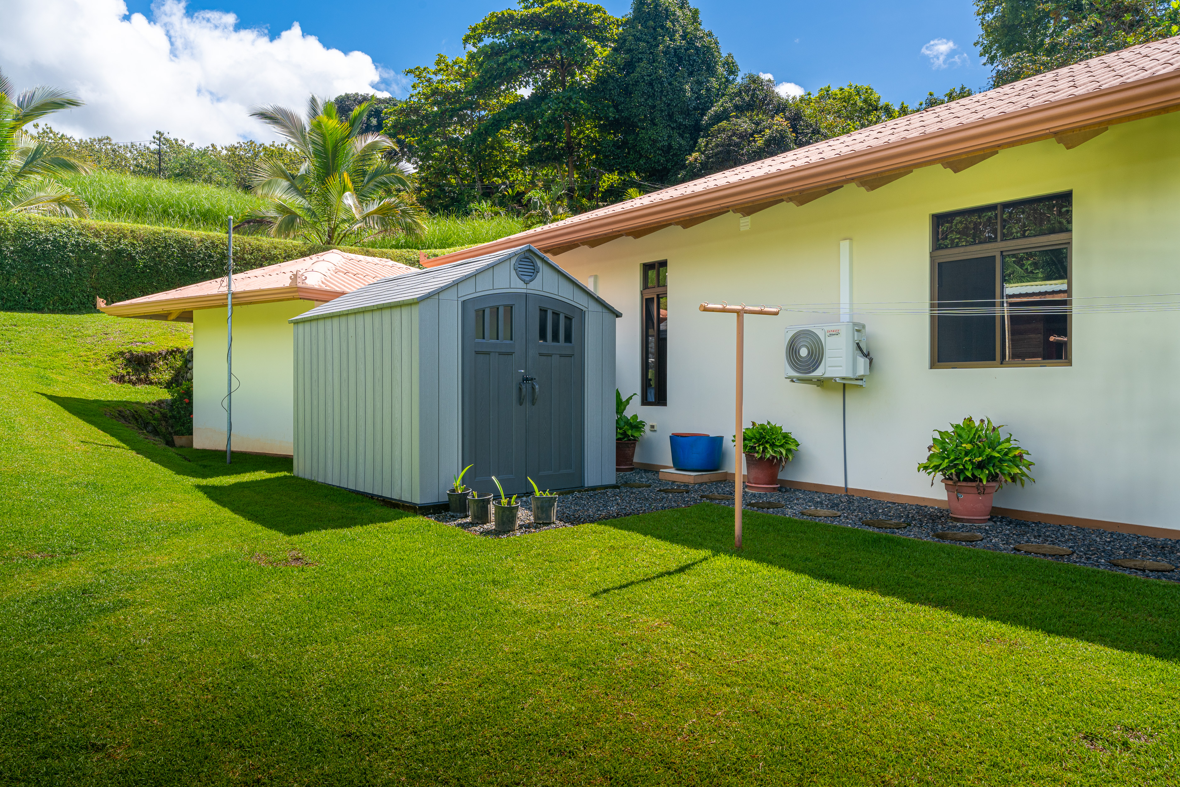 3 bed Single Family Homes For Sale in Ojochal, Puntarenas - thumb 13