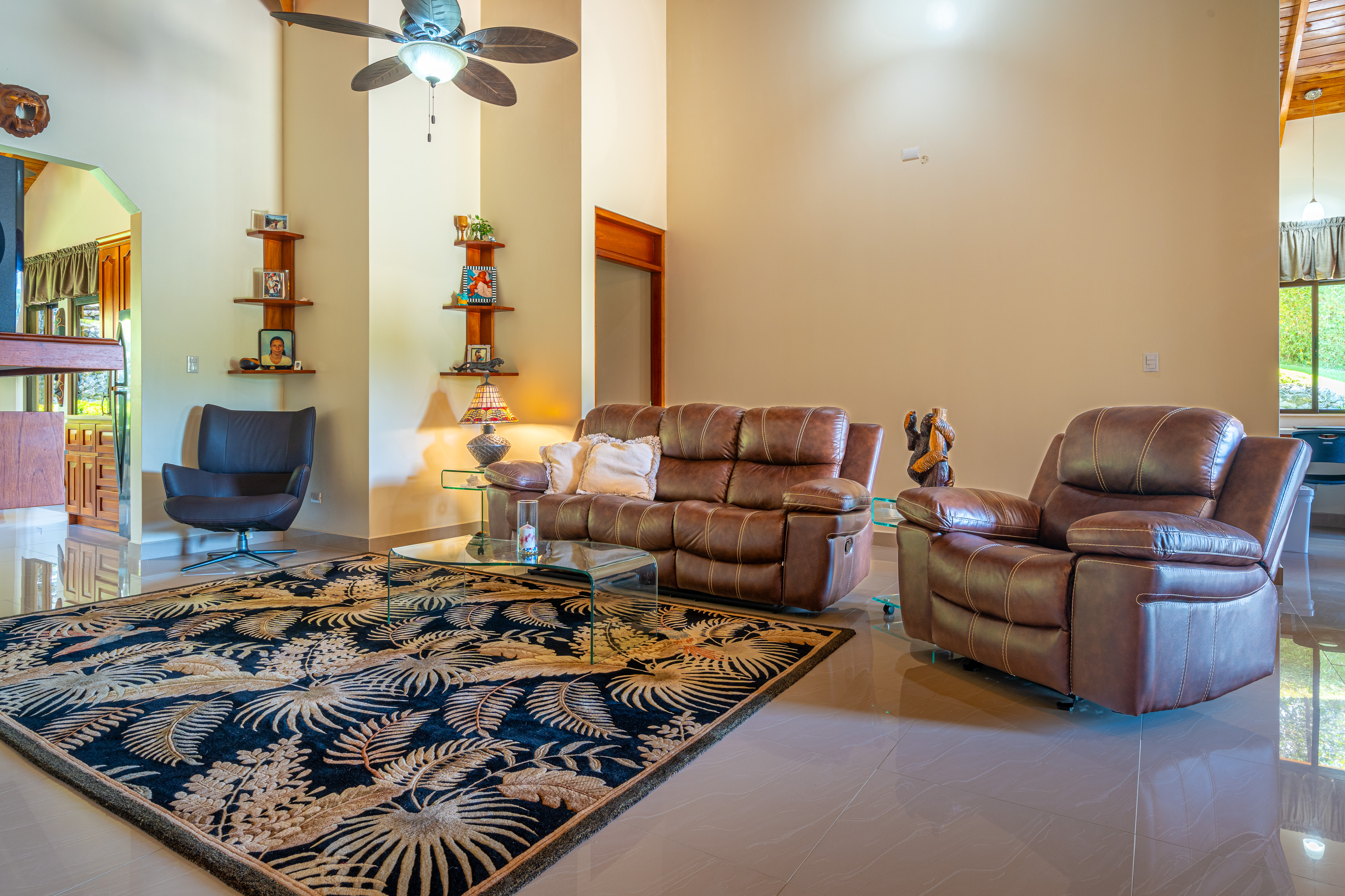 3 bed Single Family Homes For Sale in Ojochal, Puntarenas - thumb 5