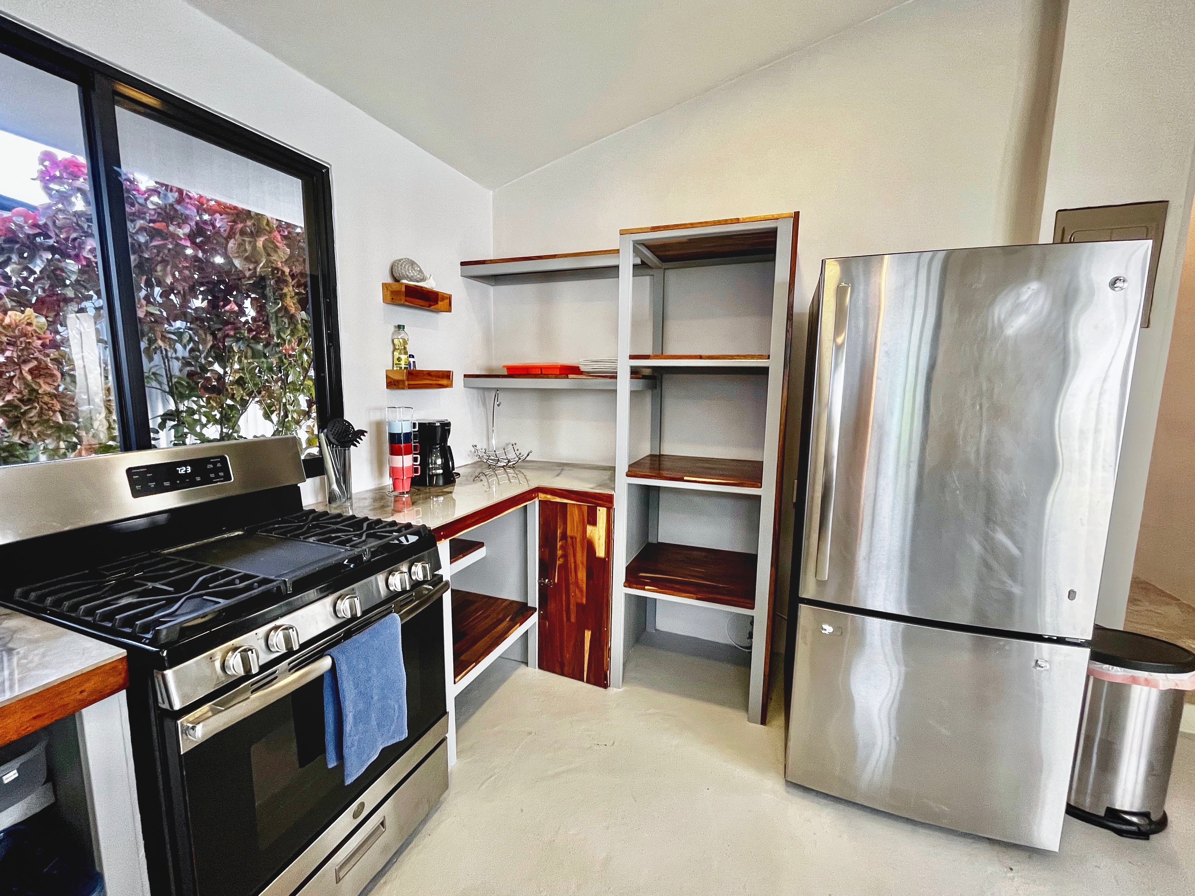 2 bed Single Family Homes For Sale in Dominical, Puntarenas - thumb 27