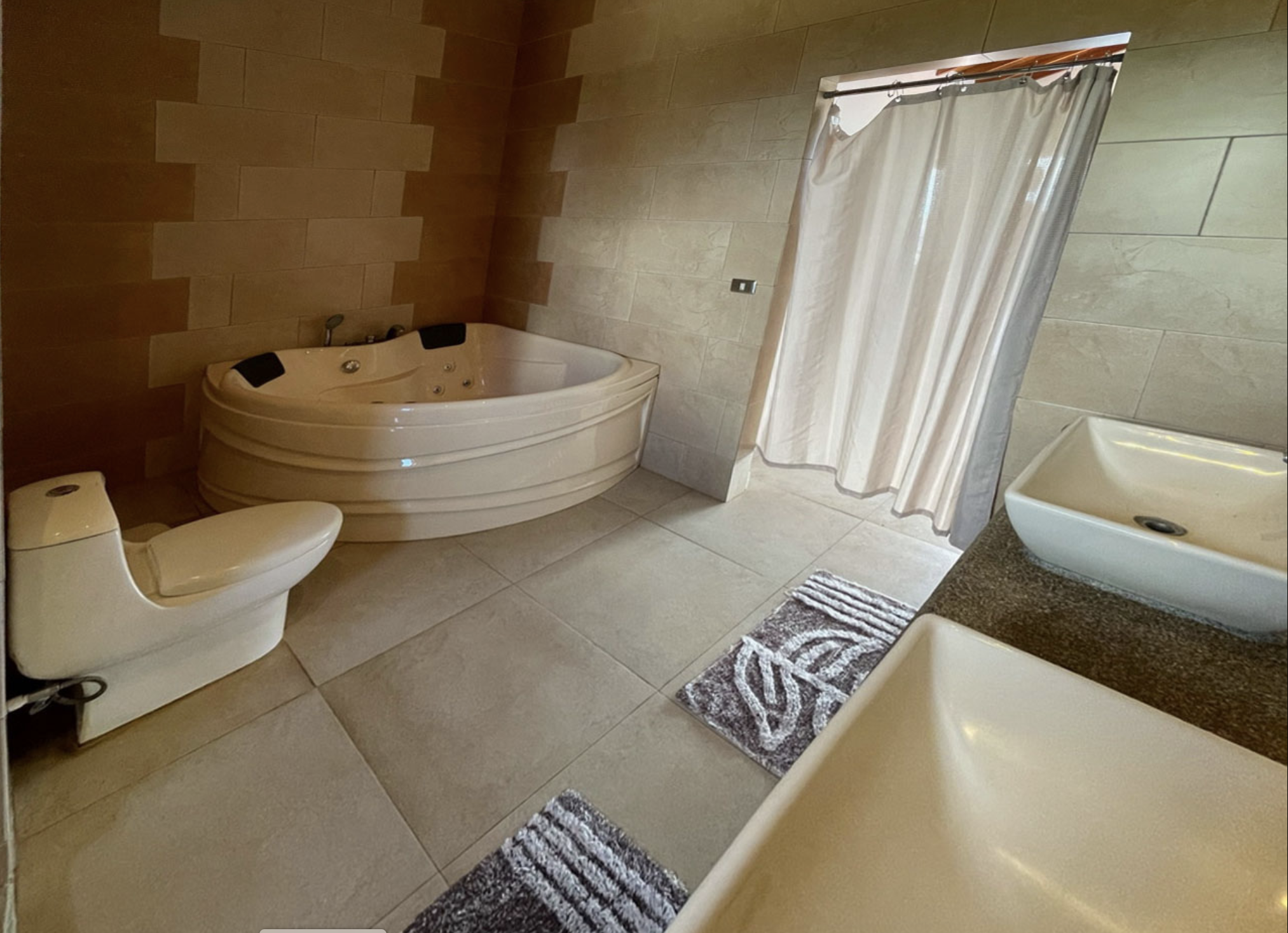 5 bed Single Family Homes For Sale in Jaco, Puntarenas - thumb 14