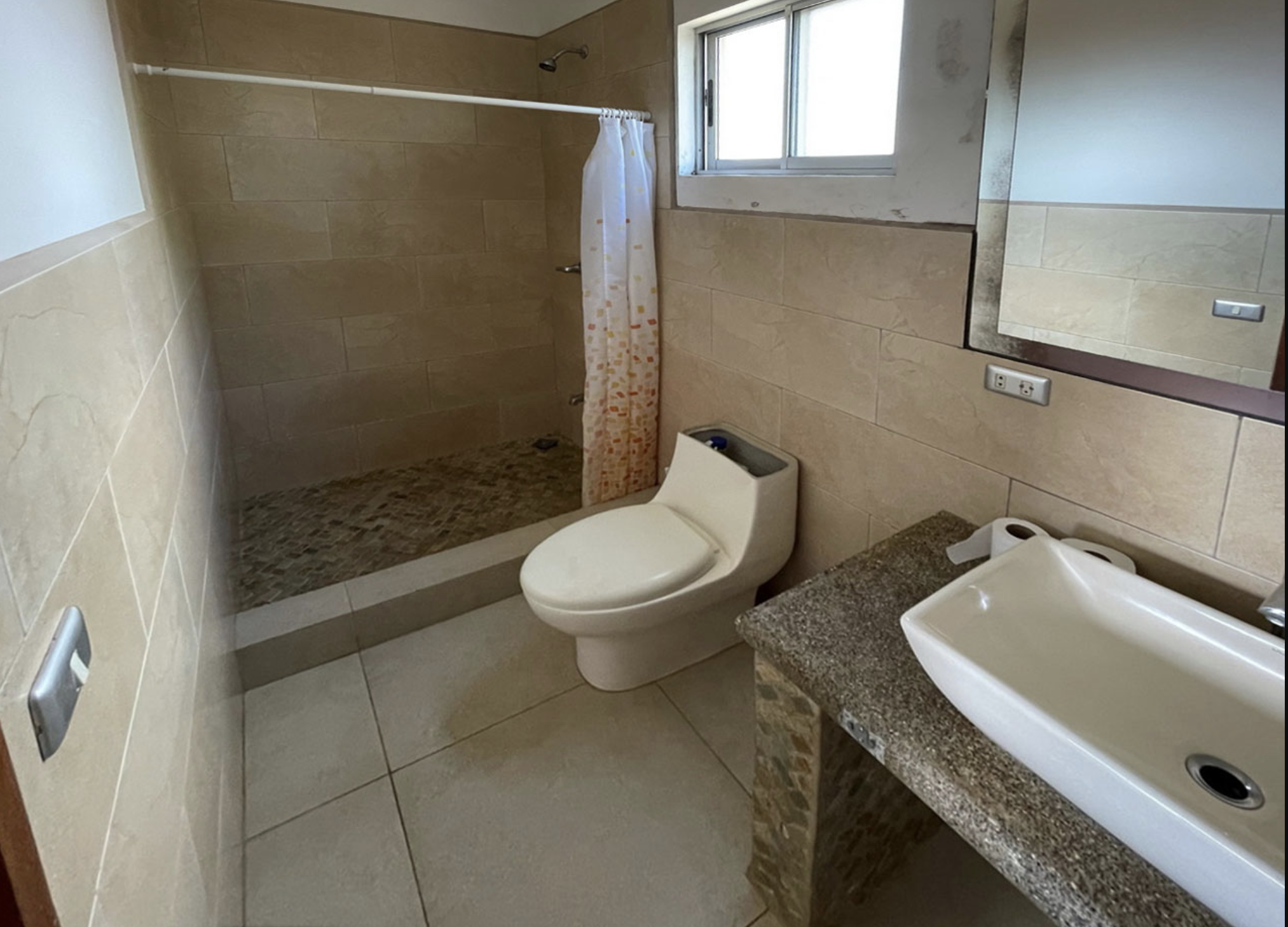 5 bed Single Family Homes For Sale in Jaco, Puntarenas - thumb 24