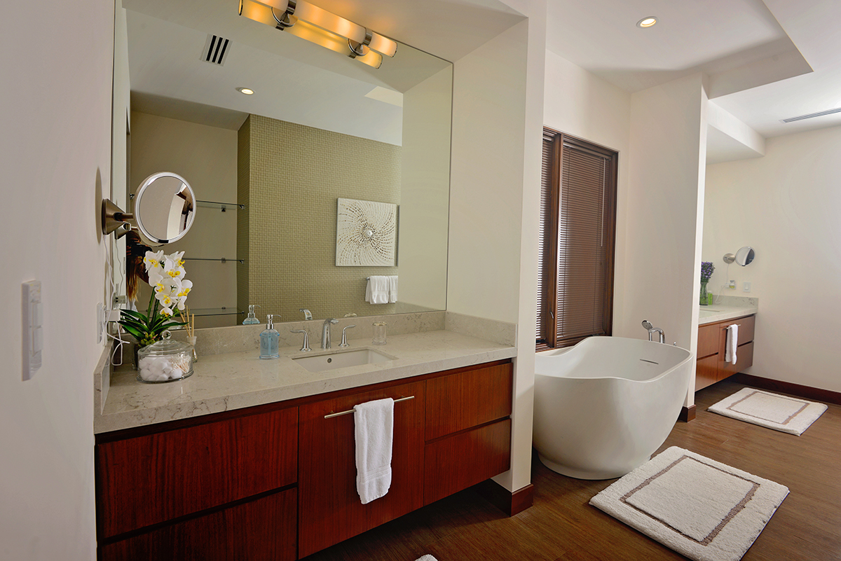 5 bed Single Family Homes For Sale in Los Suenos, Puntarenas - thumb 2