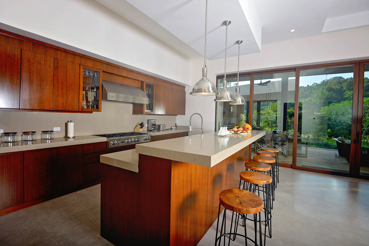 5 bed Single Family Homes For Sale in Los Suenos, Puntarenas - thumb 6