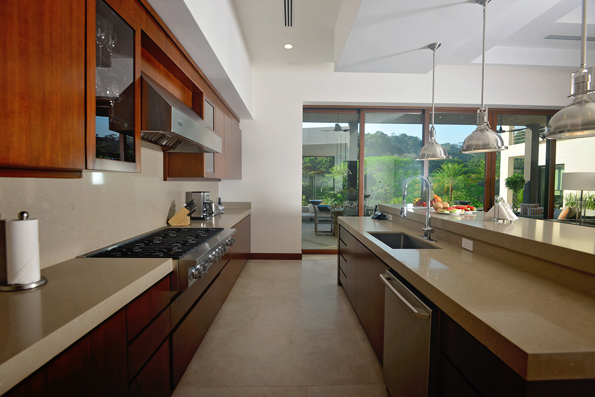 5 bed Single Family Homes For Sale in Los Suenos, Puntarenas - thumb 18