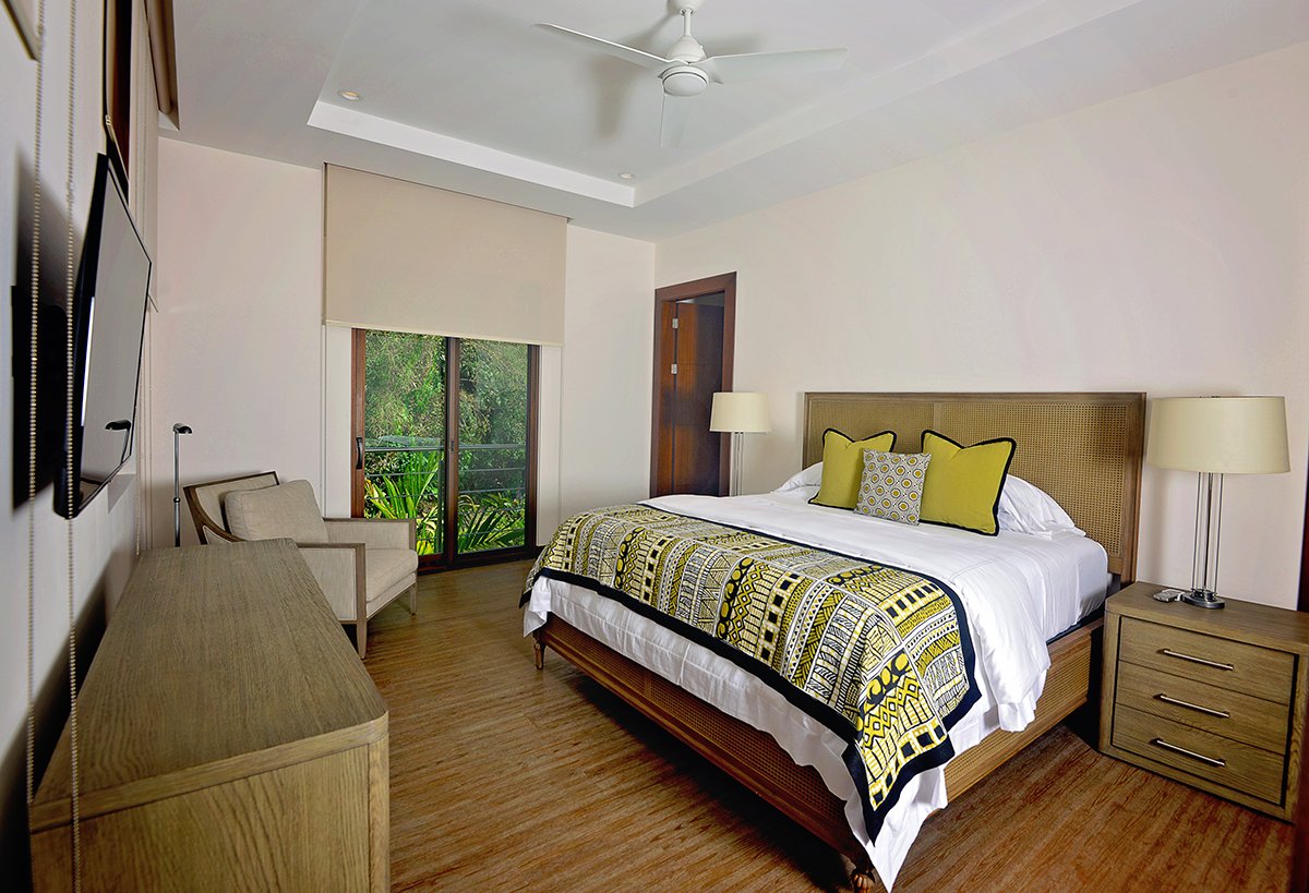 5 bed Single Family Homes For Sale in Los Suenos, Puntarenas - thumb 3