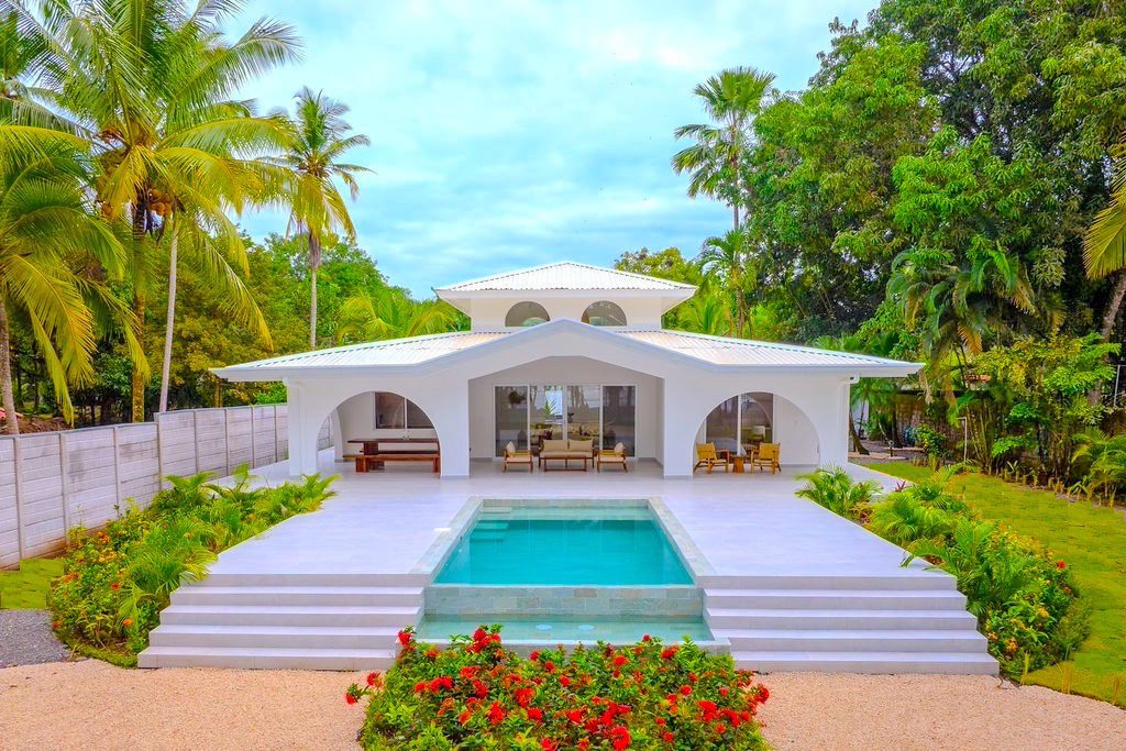 5 bed Single Family Homes For Sale in Bejuco, Puntarenas - thumb 12