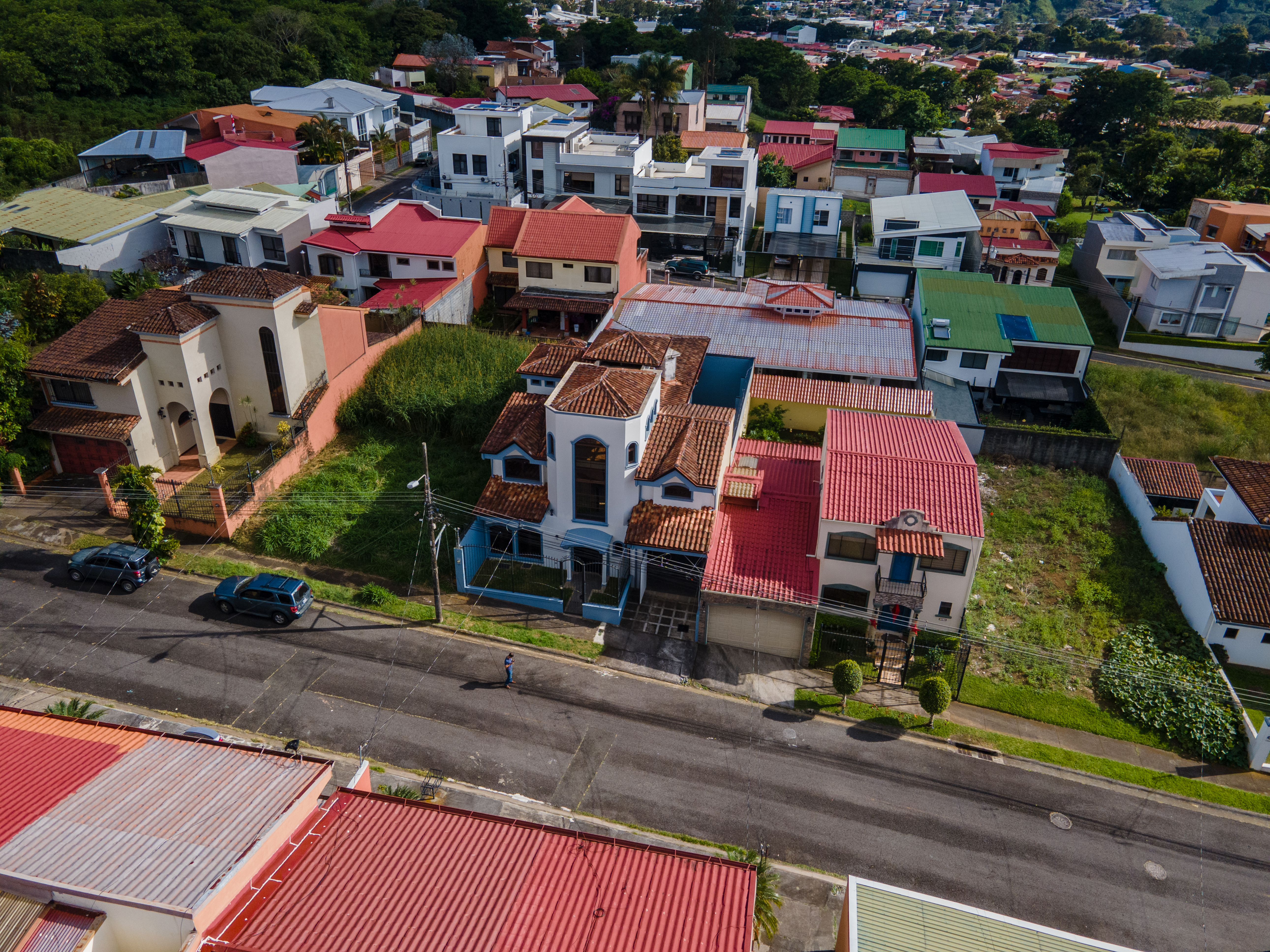 4 bed Single Family Homes For Sale in Curridabat, San Jose - thumb 26