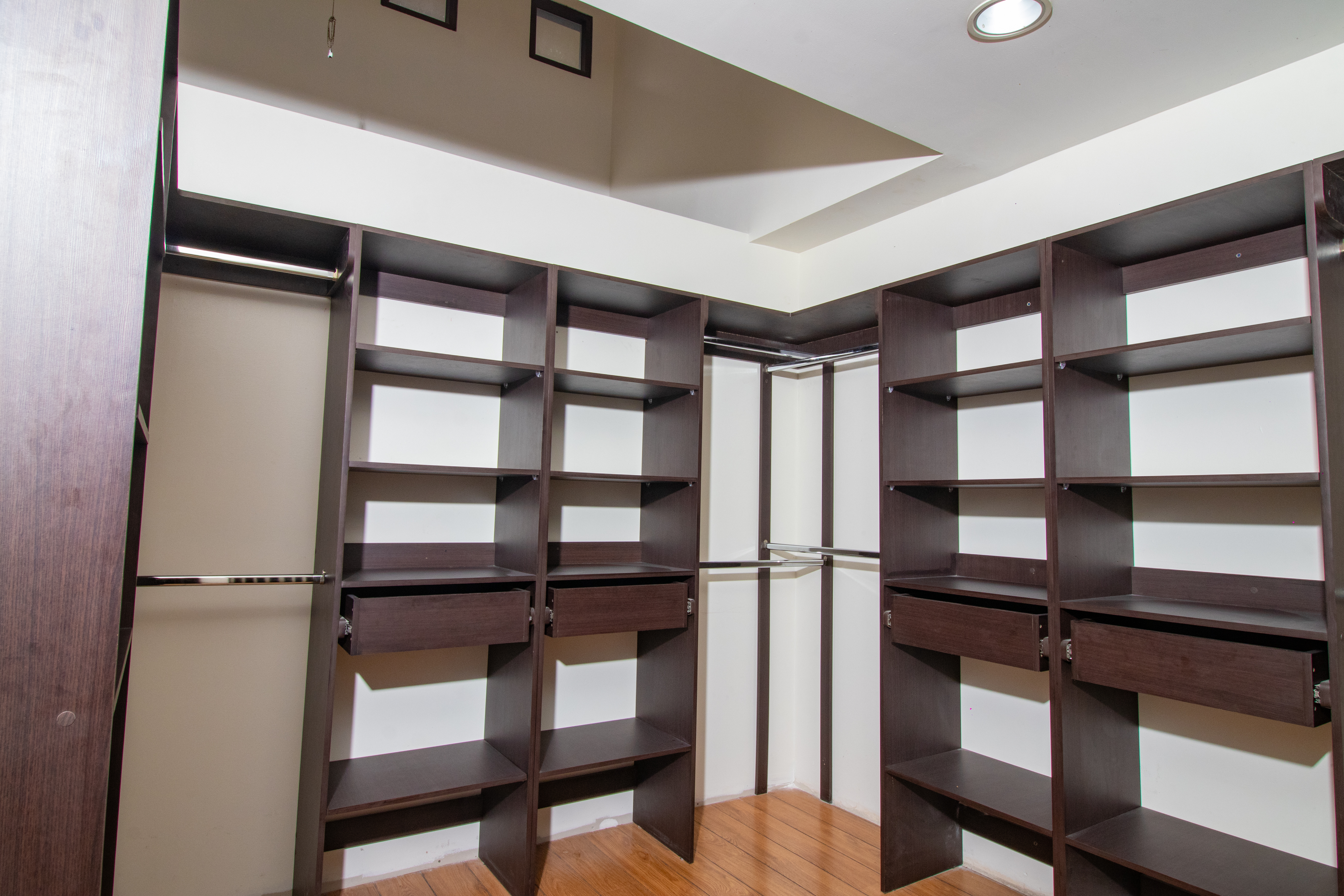 4 bed Single Family Homes For Sale in Curridabat, San Jose - thumb 10