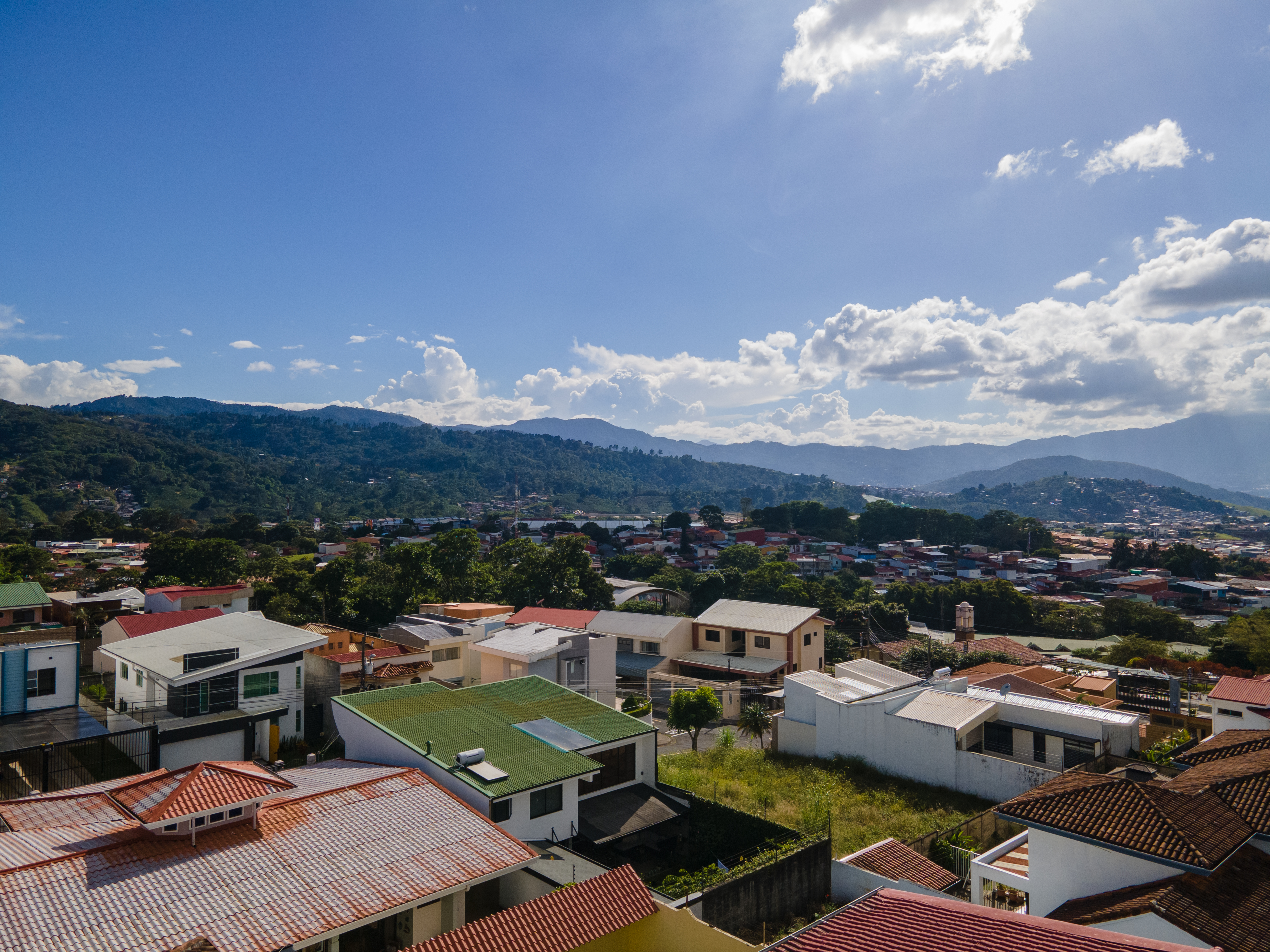 4 bed Single Family Homes For Sale in Curridabat, San Jose - thumb 29