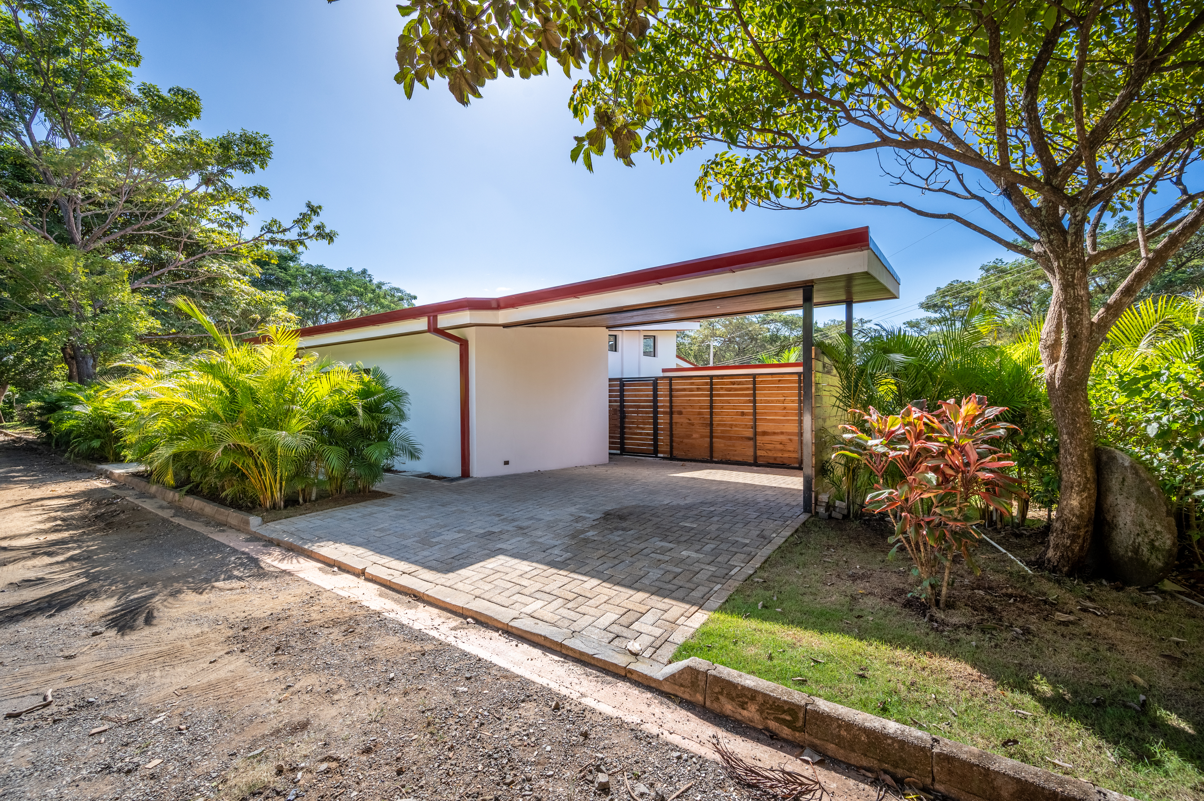 3 bed Single Family Homes For Sale in Tamarindo, Guanacaste - thumb 2