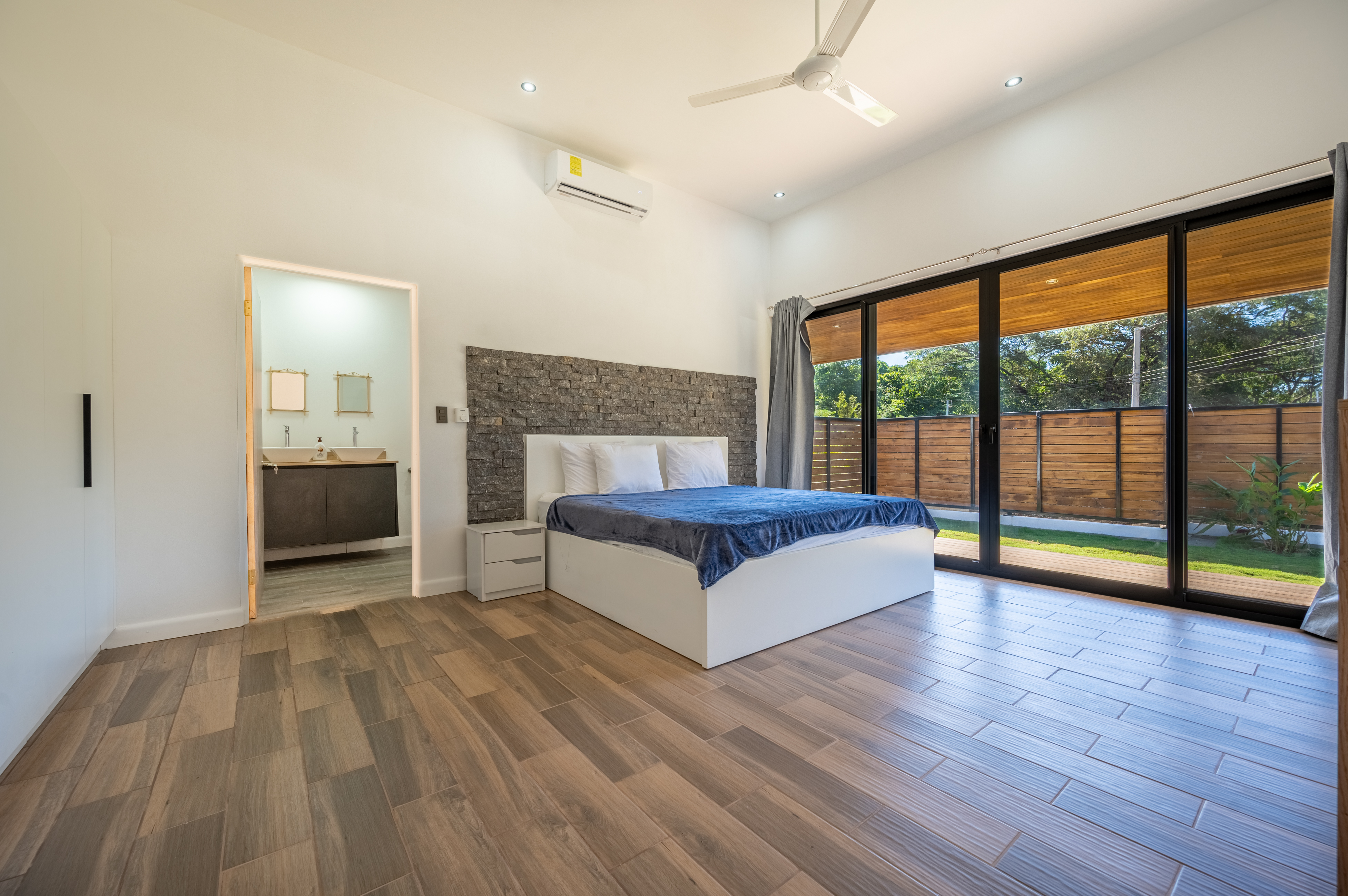 3 bed Single Family Homes For Sale in Tamarindo, Guanacaste - thumb 11