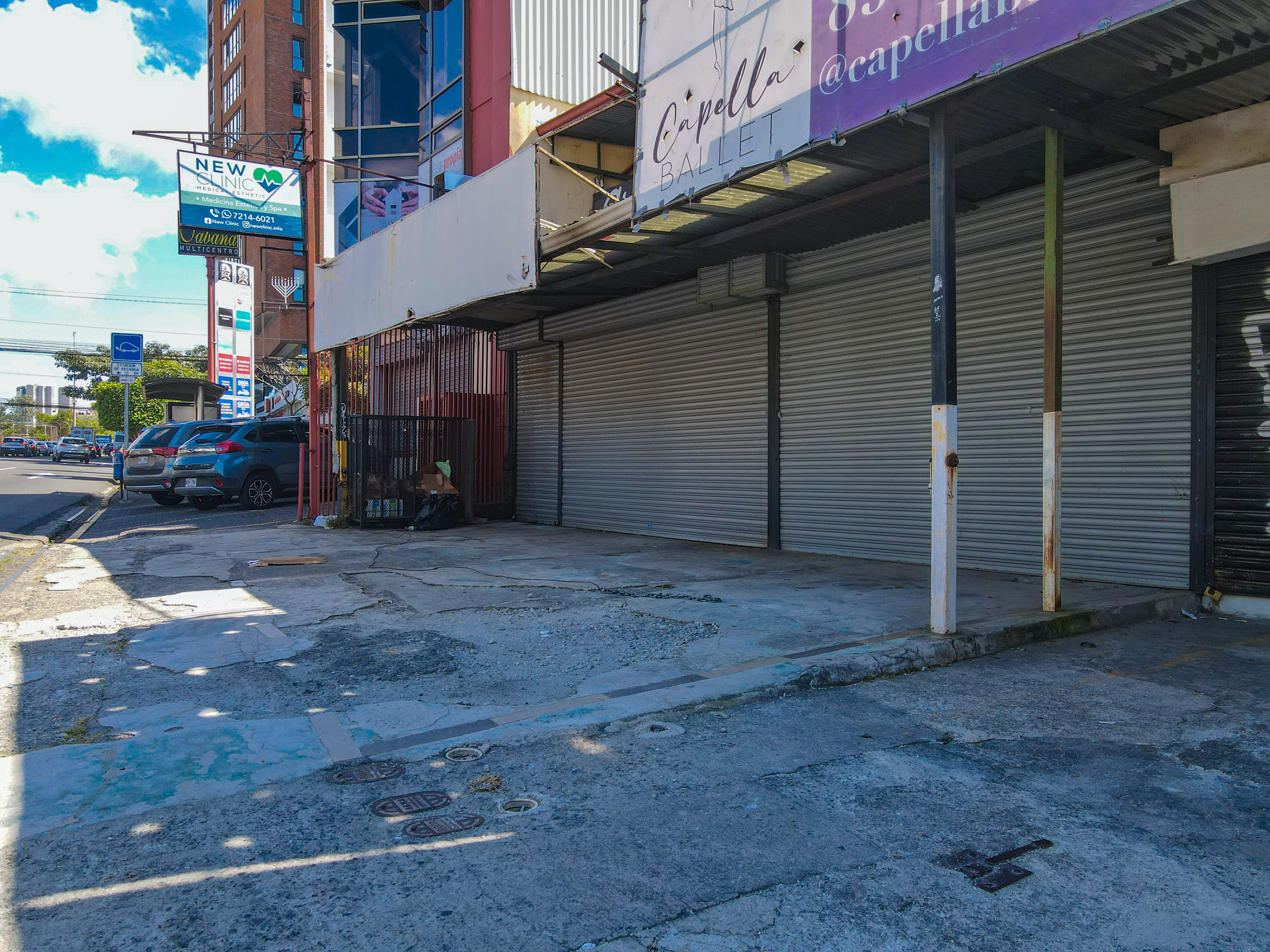 8 bed Commercial For Sale in Sabana Norte, San Jose - thumb 2