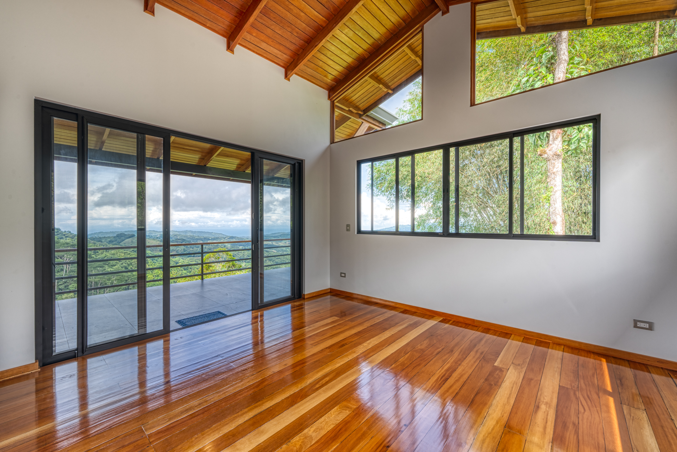 3 bed Single Family Homes For Sale in Dominical, Puntarenas - thumb 10