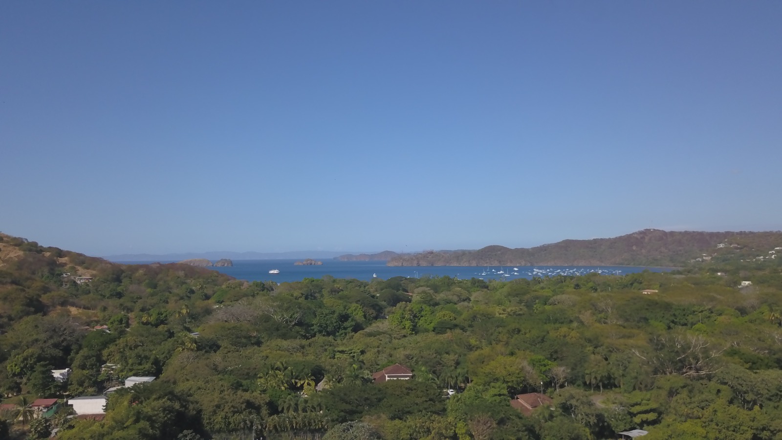 4 bed Single Family Homes For Sale in Playas Del Coco, Guanacaste - thumb 4