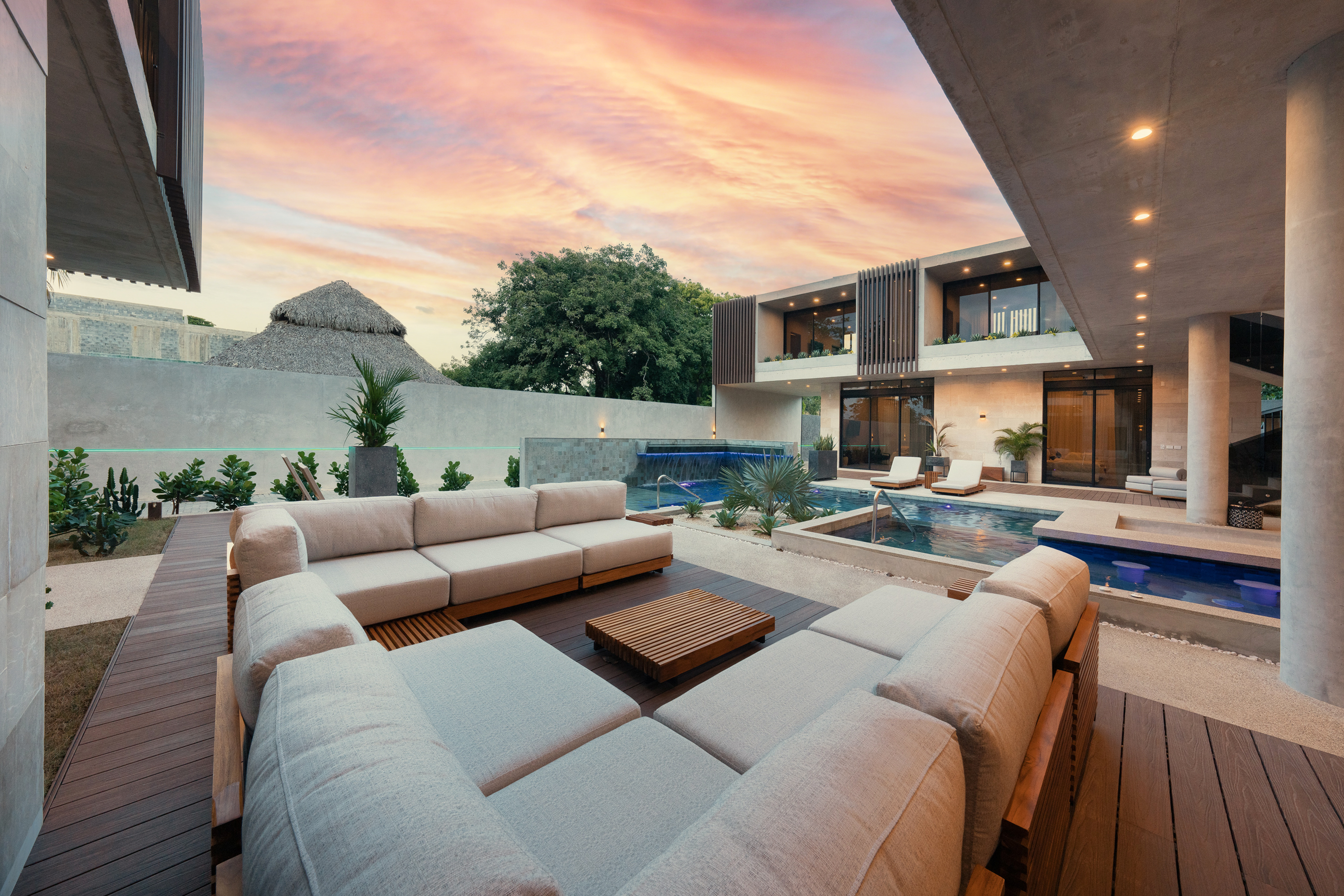 9 bed Single Family Homes For Rent in Jaco, Puntarenas - thumb 9