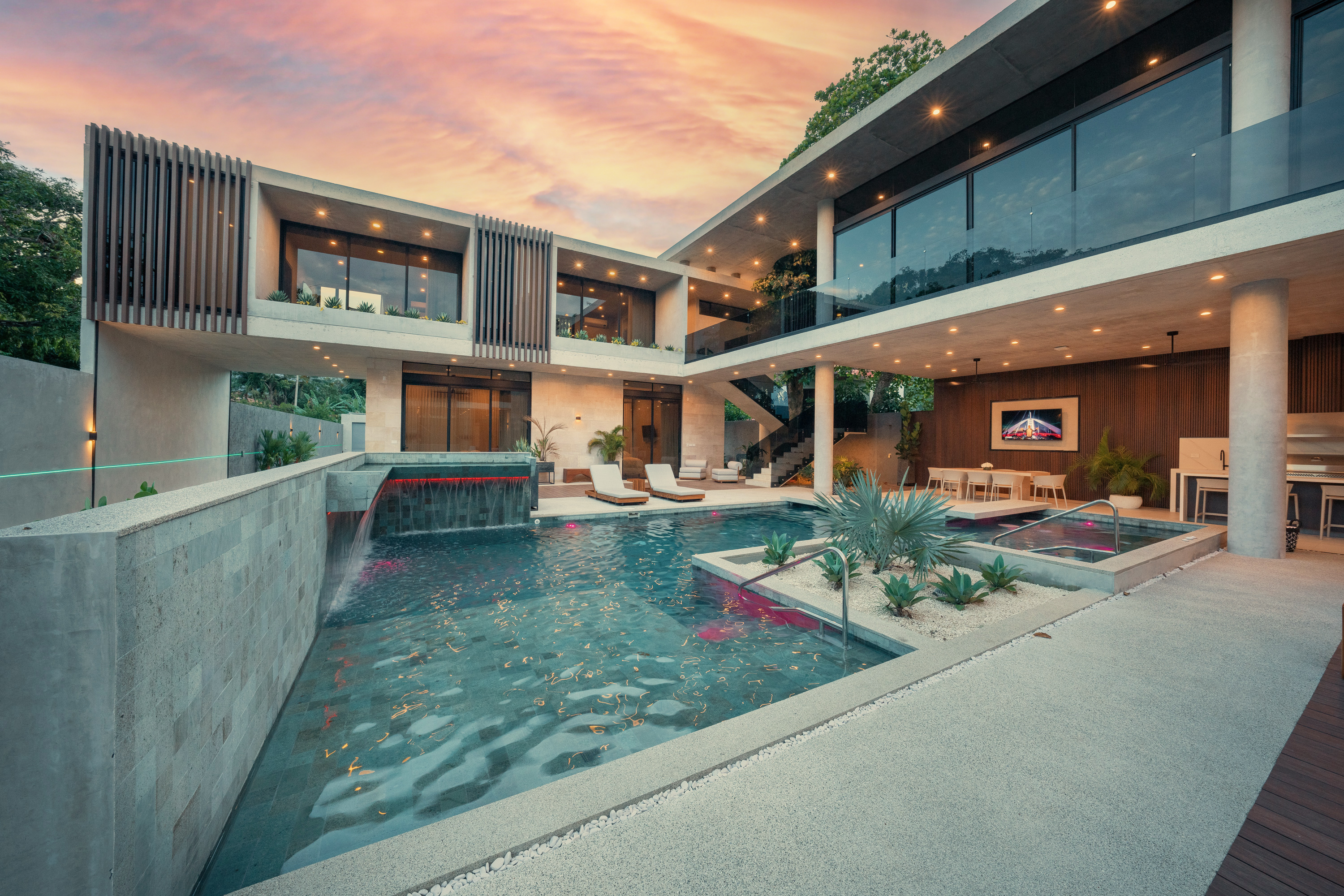 9 bed Single Family Homes For Rent in Jaco, Puntarenas - thumb 11