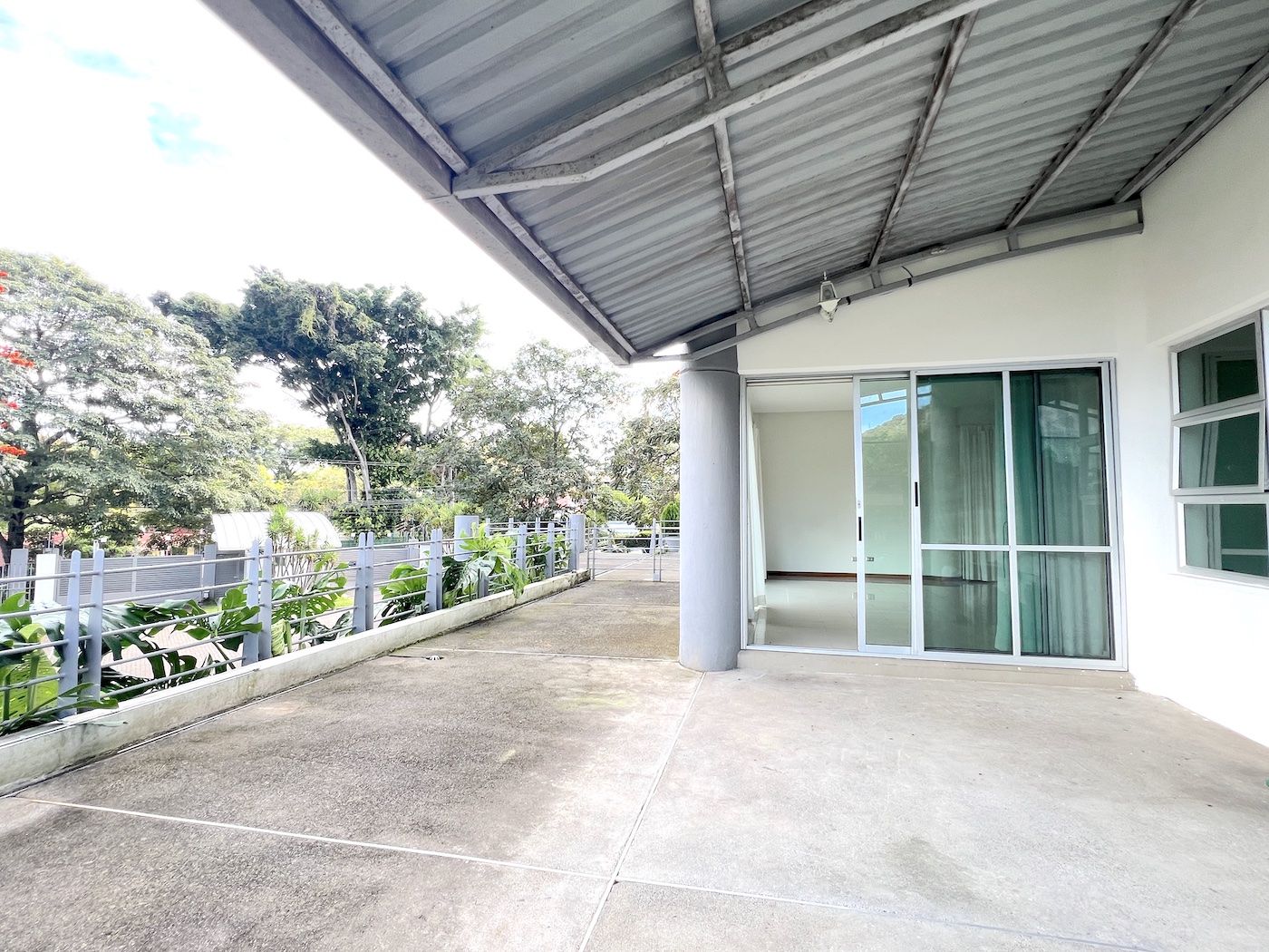 3 bed Apartment For Sale in Escazu, San Jose - thumb 2