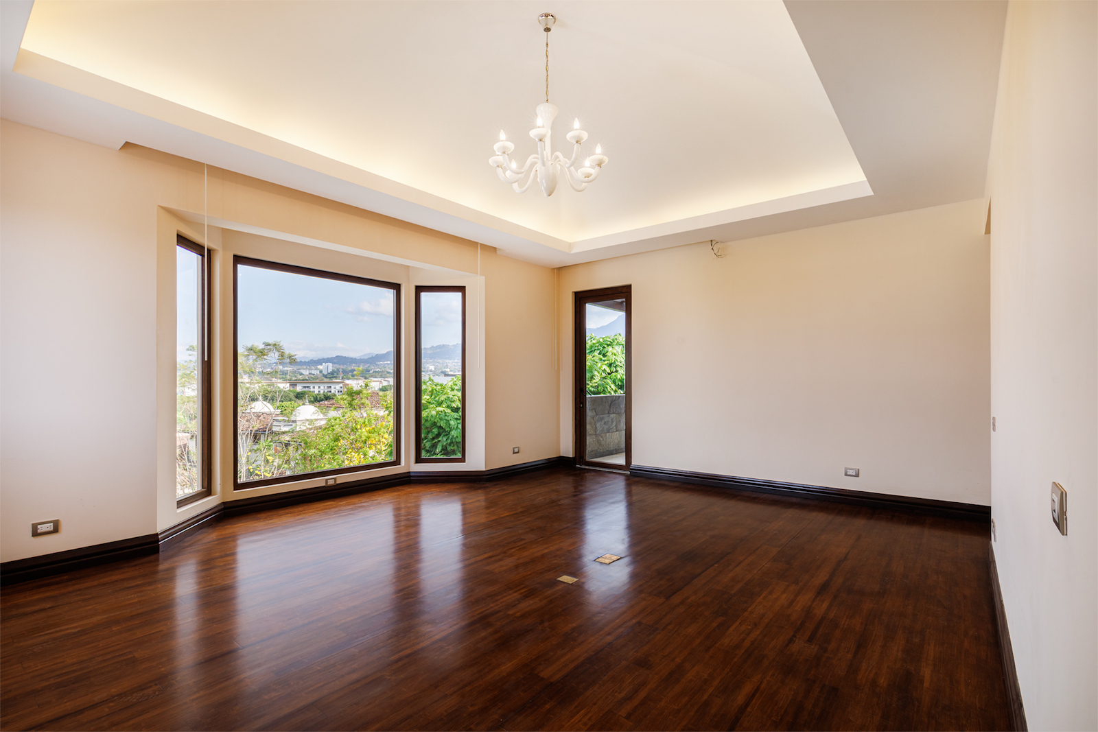 4 bed Single Family Homes For Sale in Escazu, San Jose - thumb 14