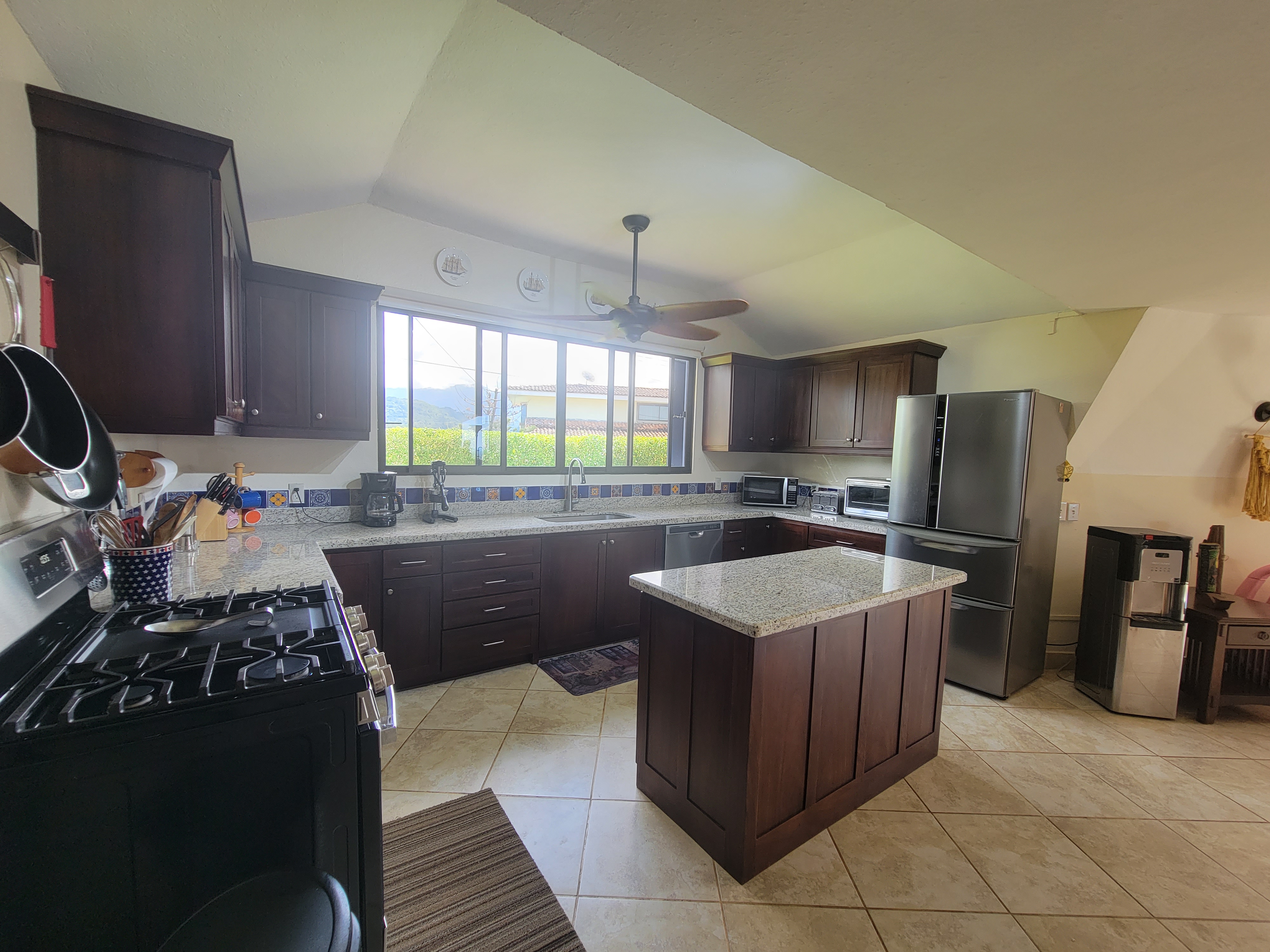 3 bed Single Family Homes For Sale in Tarcoles, Puntarenas - thumb 16