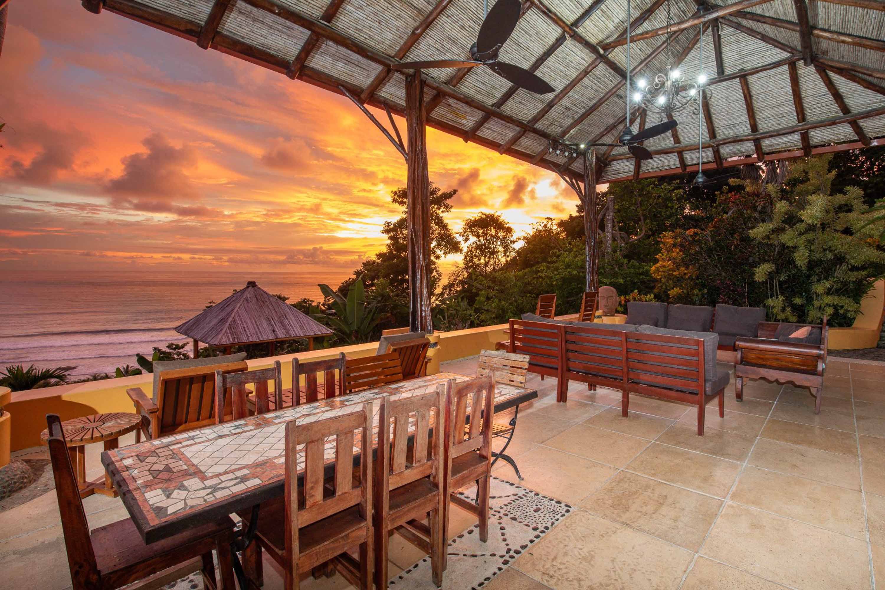 10 bed Single Family Homes For Sale in Dominical, Puntarenas - thumb 5